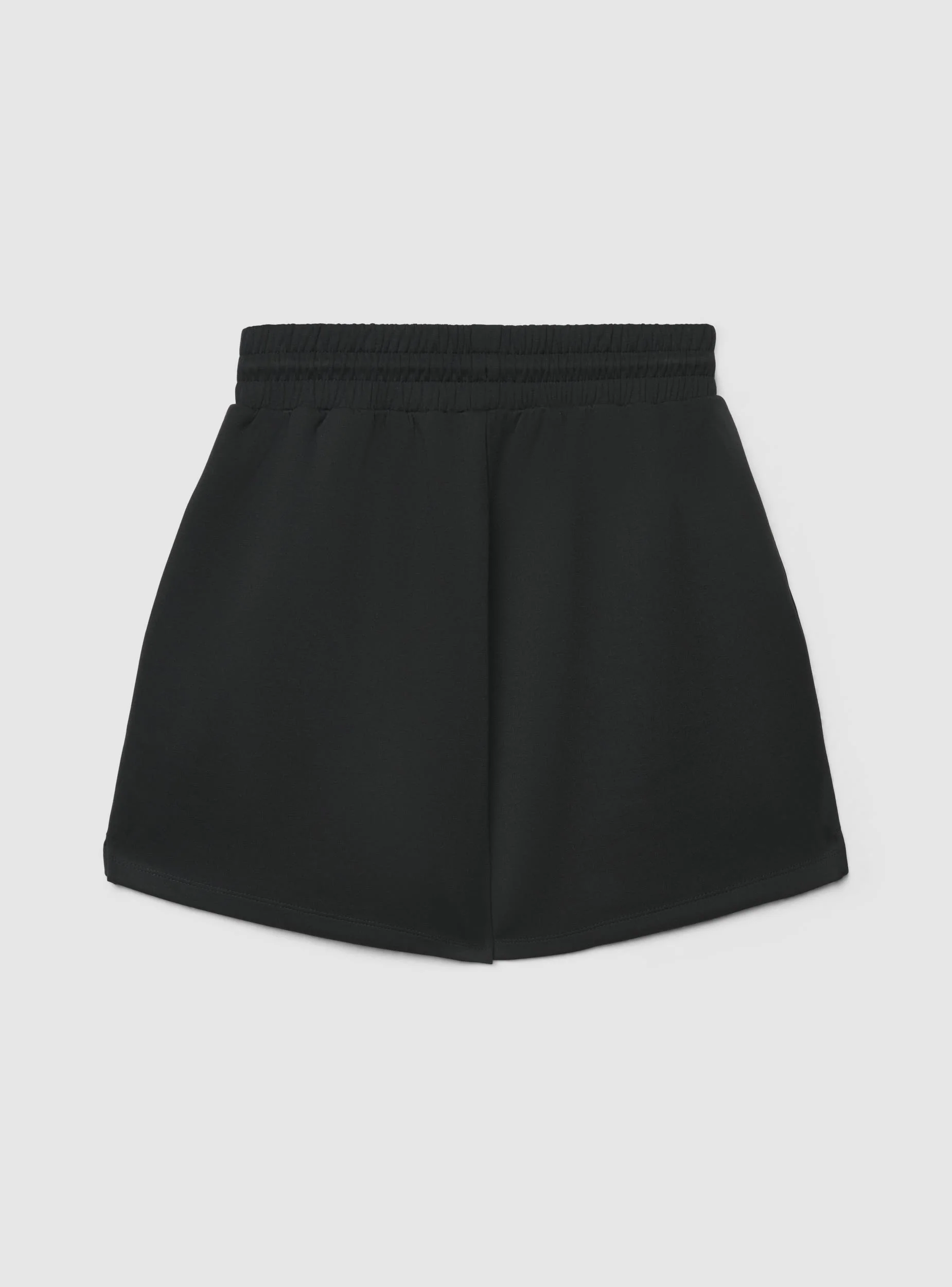 Bermuda con tasche applicate - Image 7