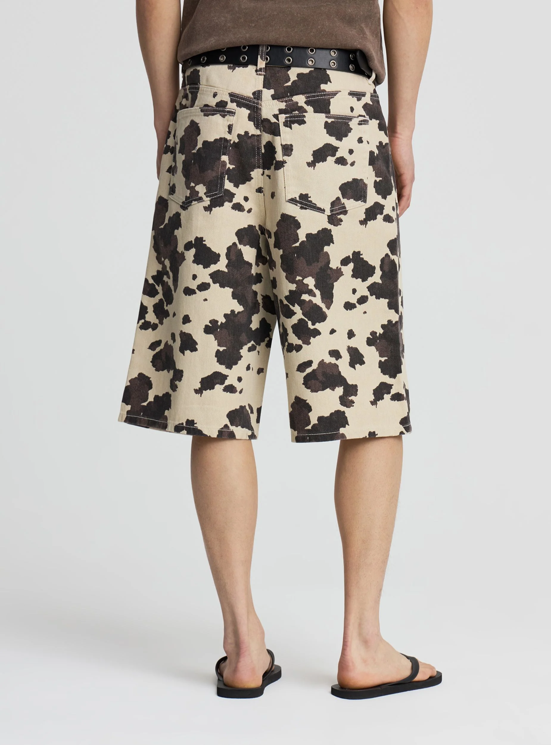 Bermuda jorts con stampa muccata - Image 3