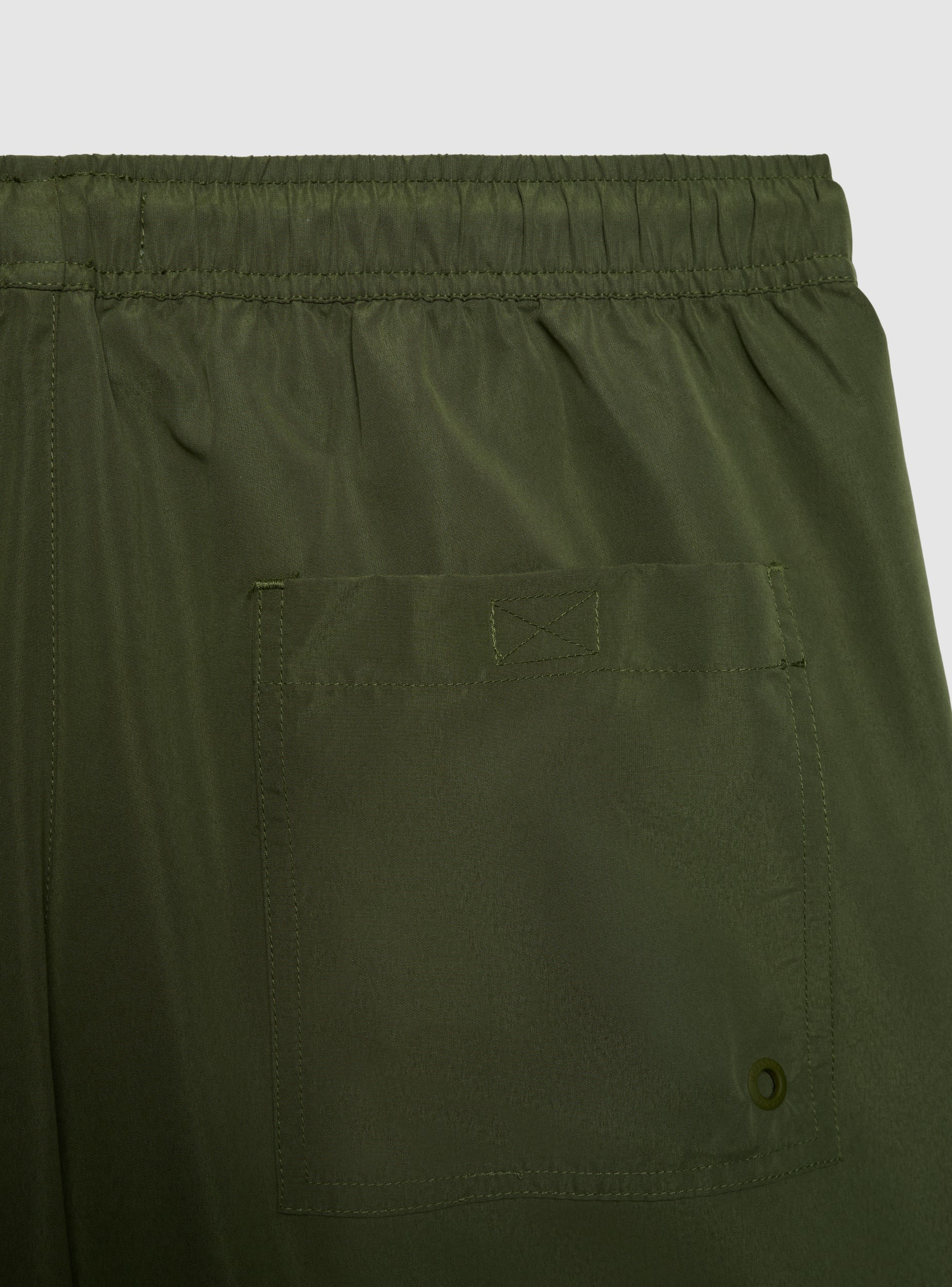 Bermuda mare con stampa logo - Image 7