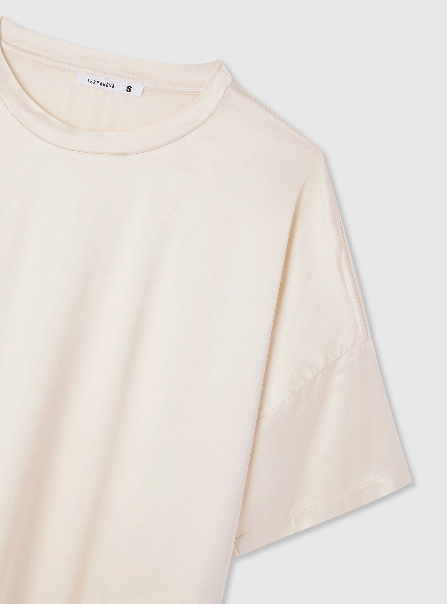 Blusa ampia in satin - Image 3