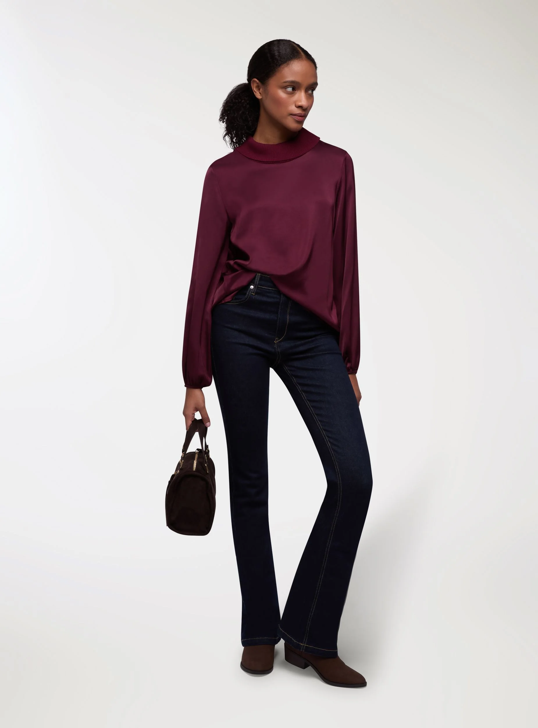 Blusa effetto raso con collo in maglia