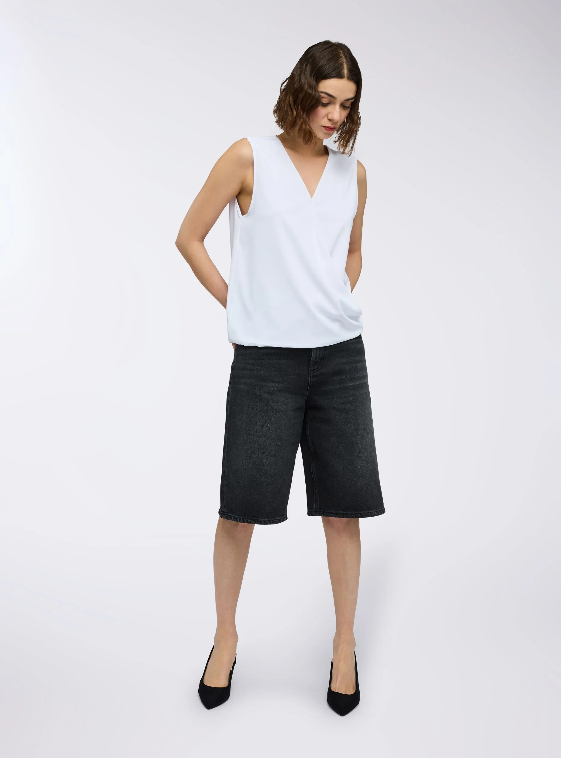 Blusa smanicata incrociata - Image 4