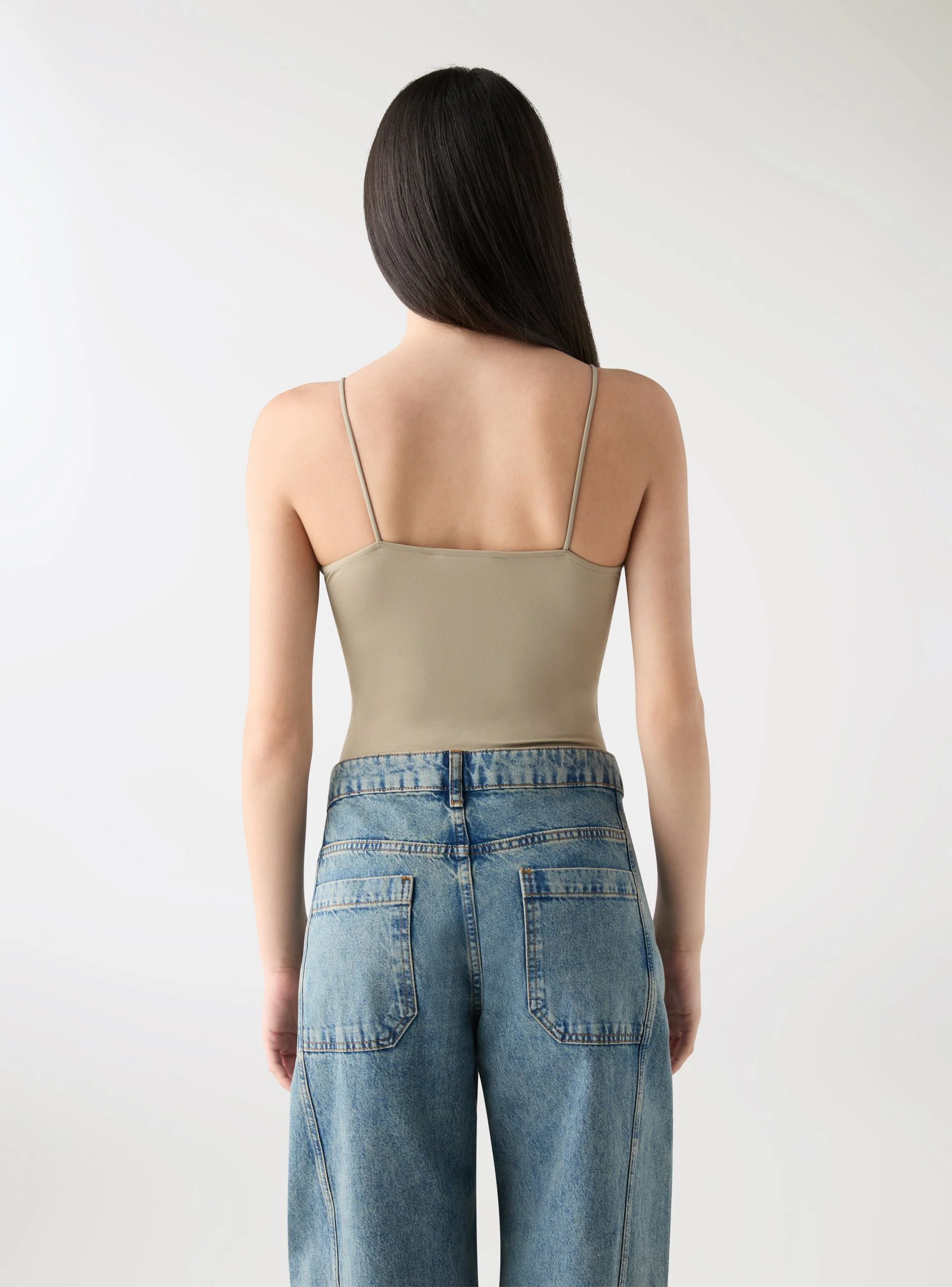 Body con spalline sottili a tinta unita - Image 3
