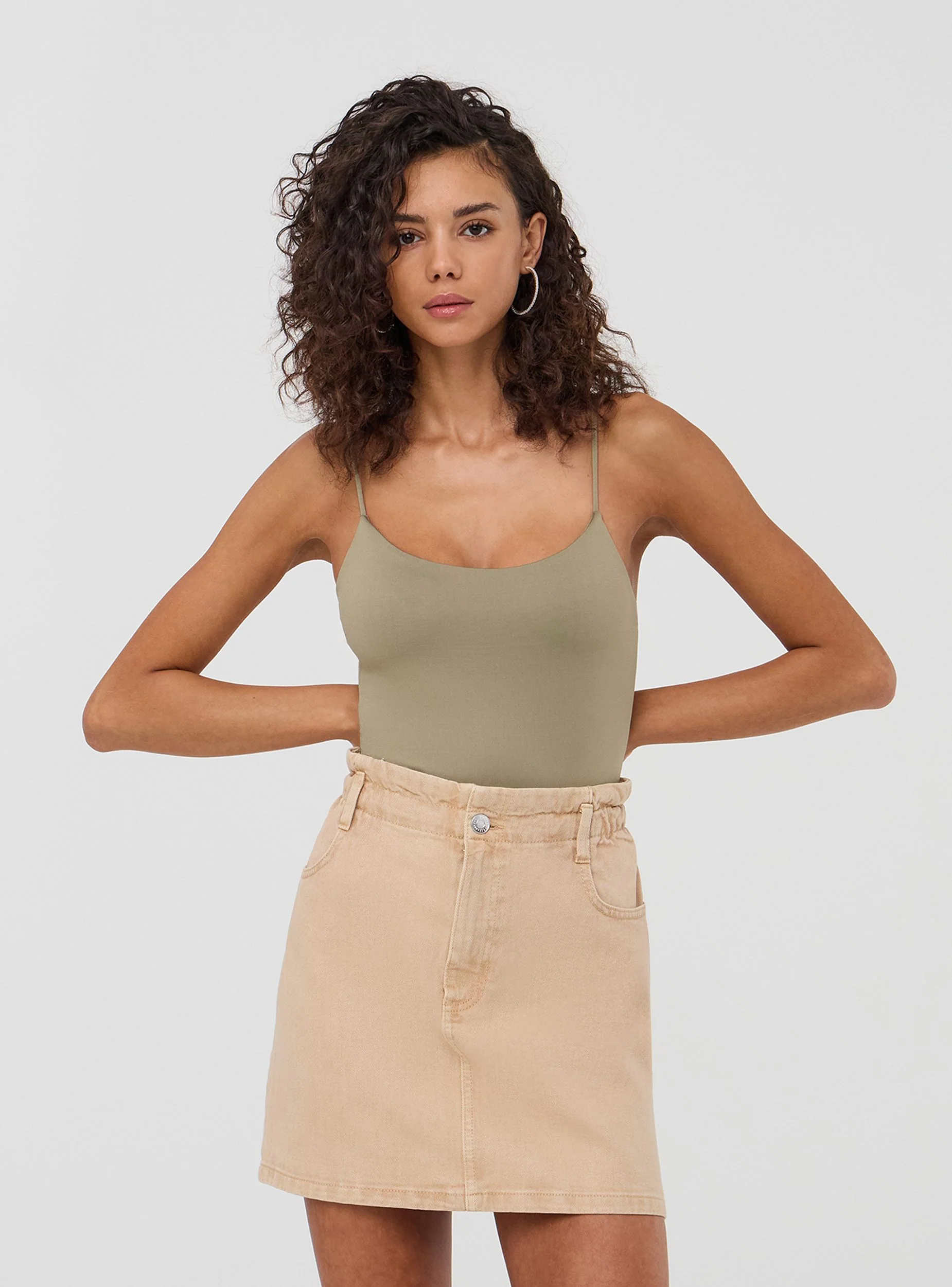 Body con spalline sottili