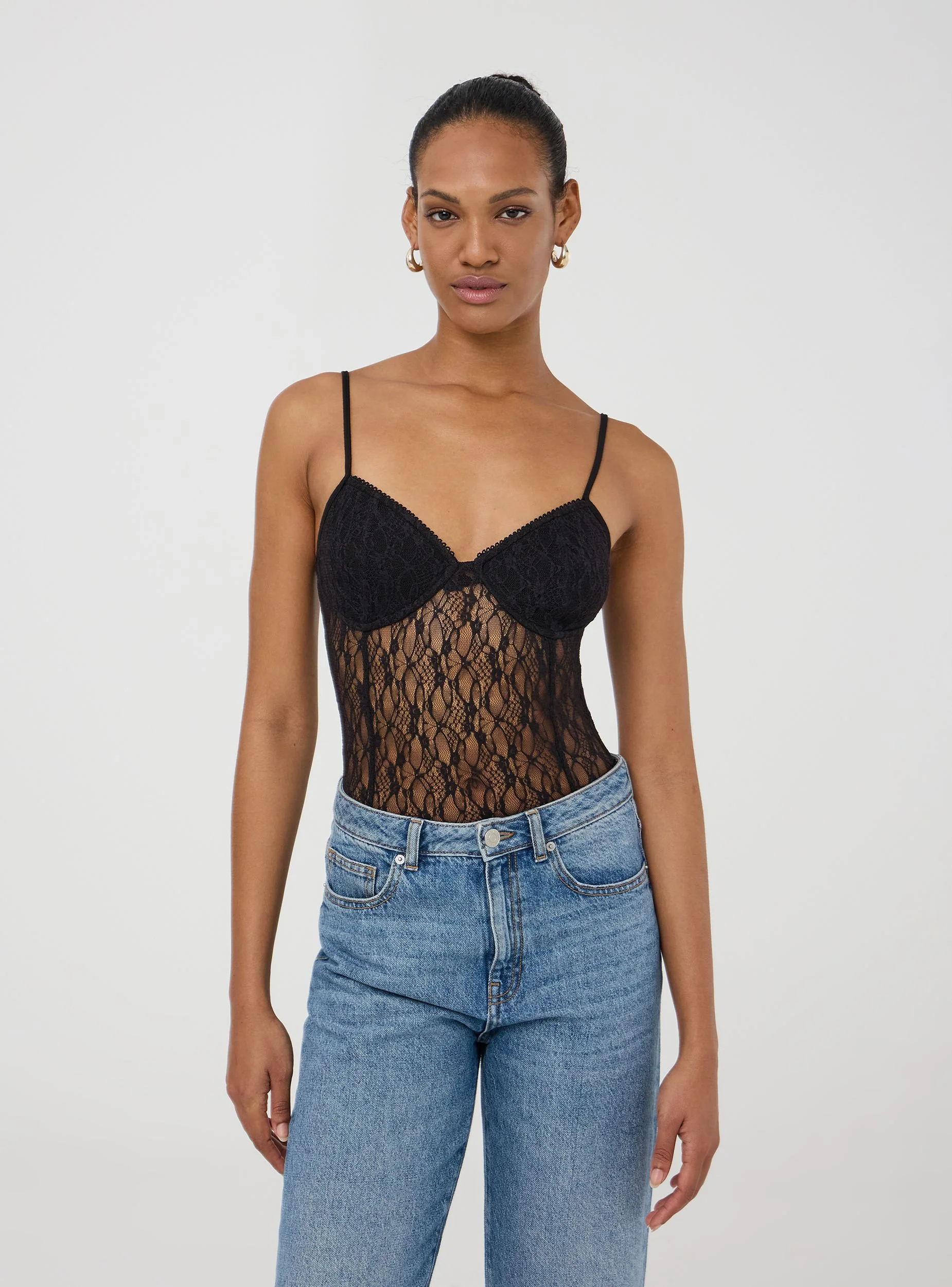 Body in pizzo allover