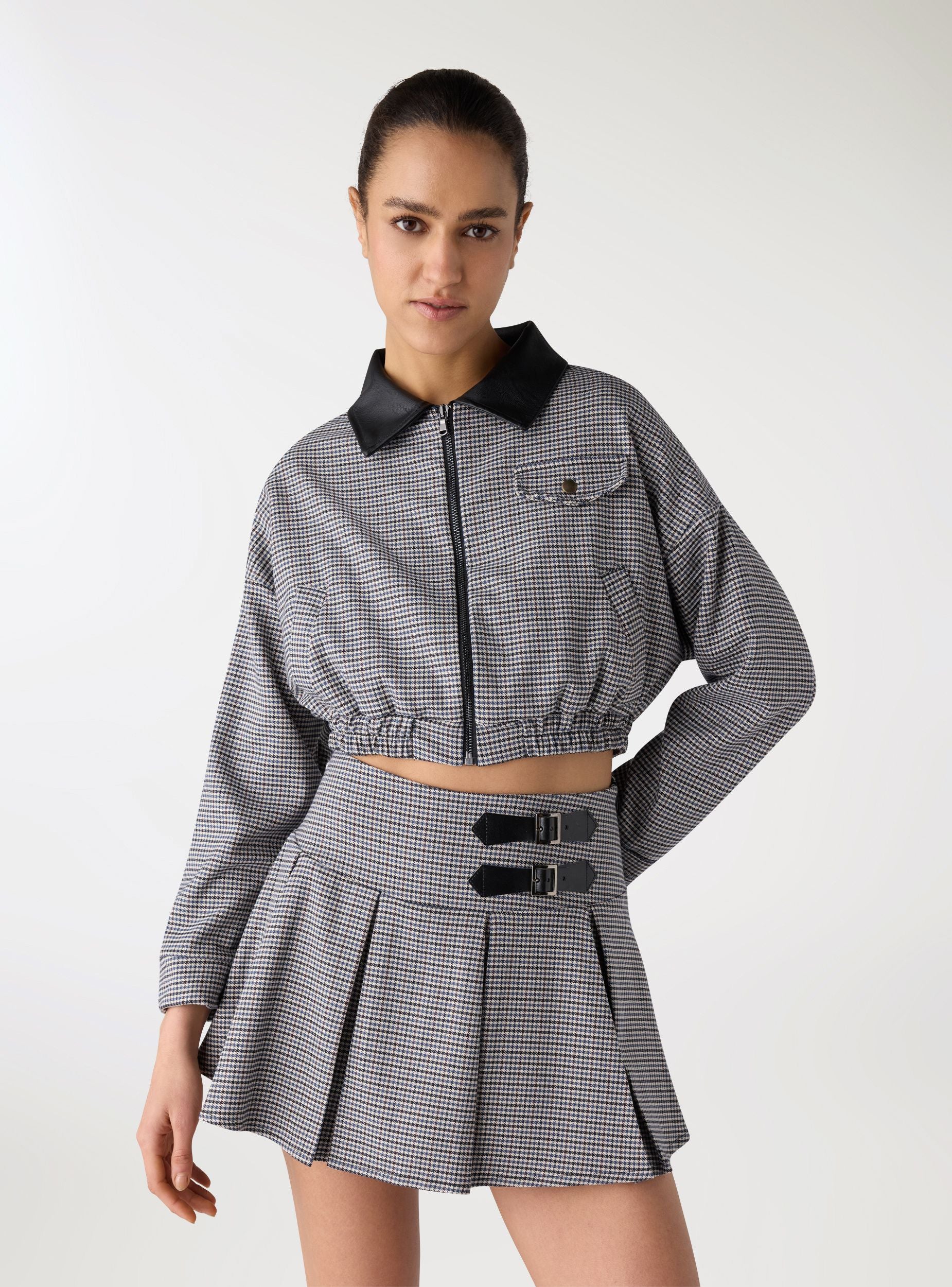 Bomber crop con fantasia a quadretti - Image 8