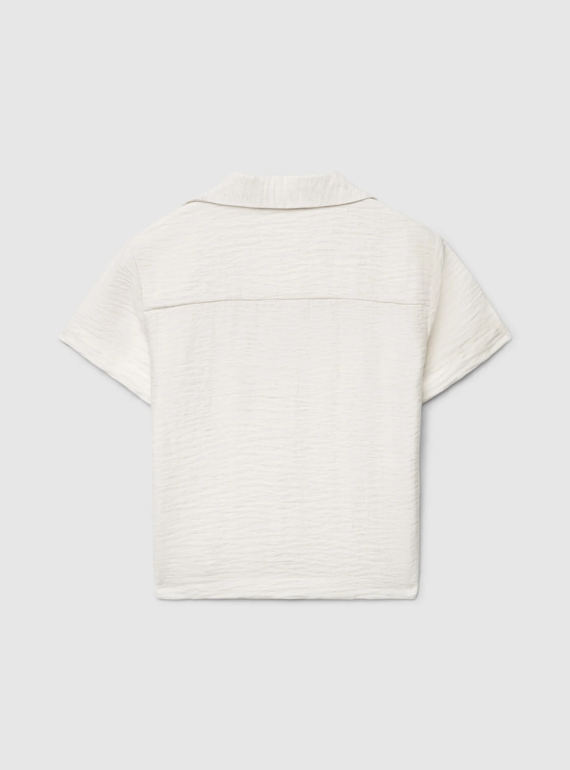 Camicia a maniche corte tinta unita con taschino