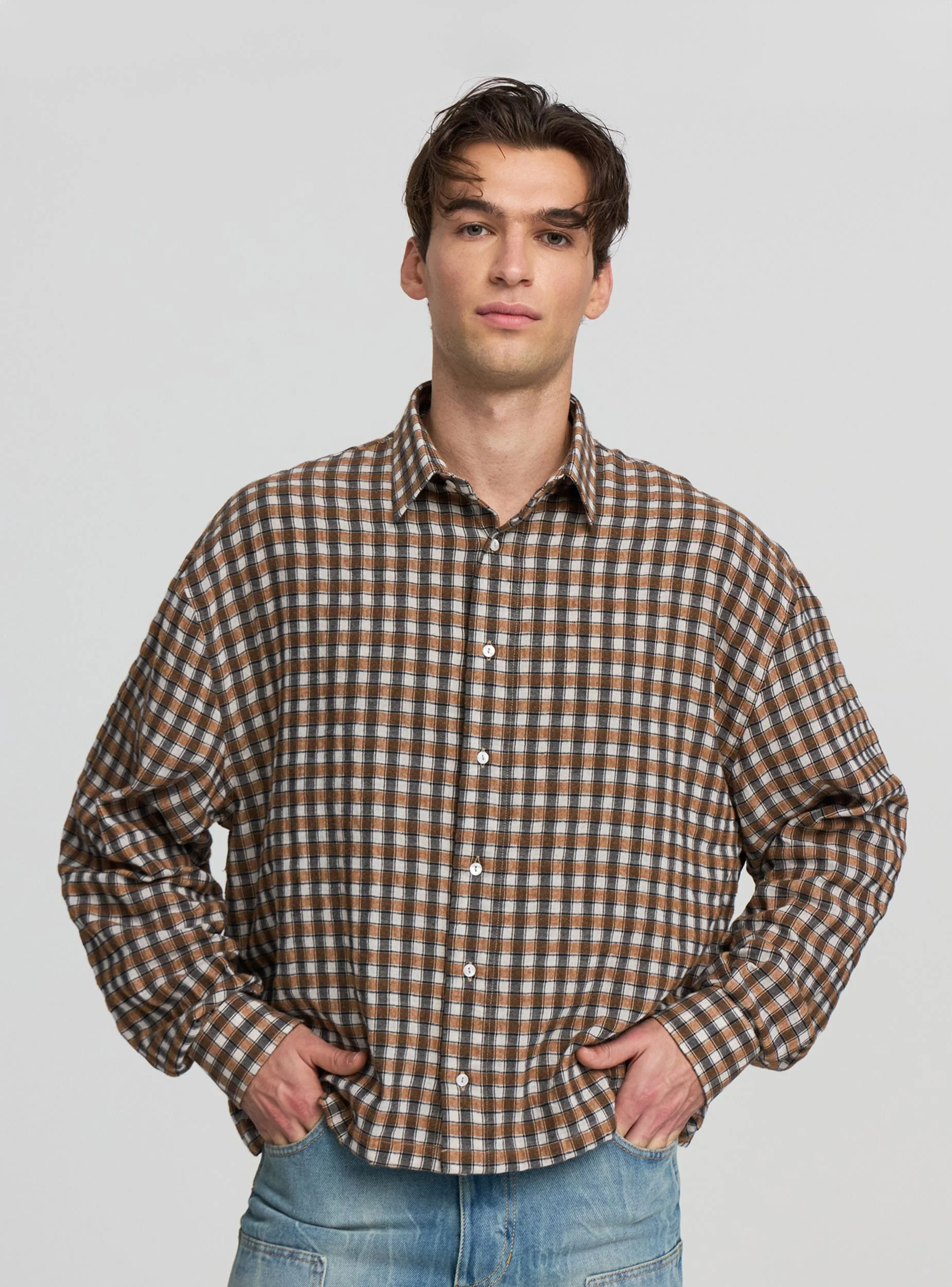 Camicia a quadri boxy scritta retro