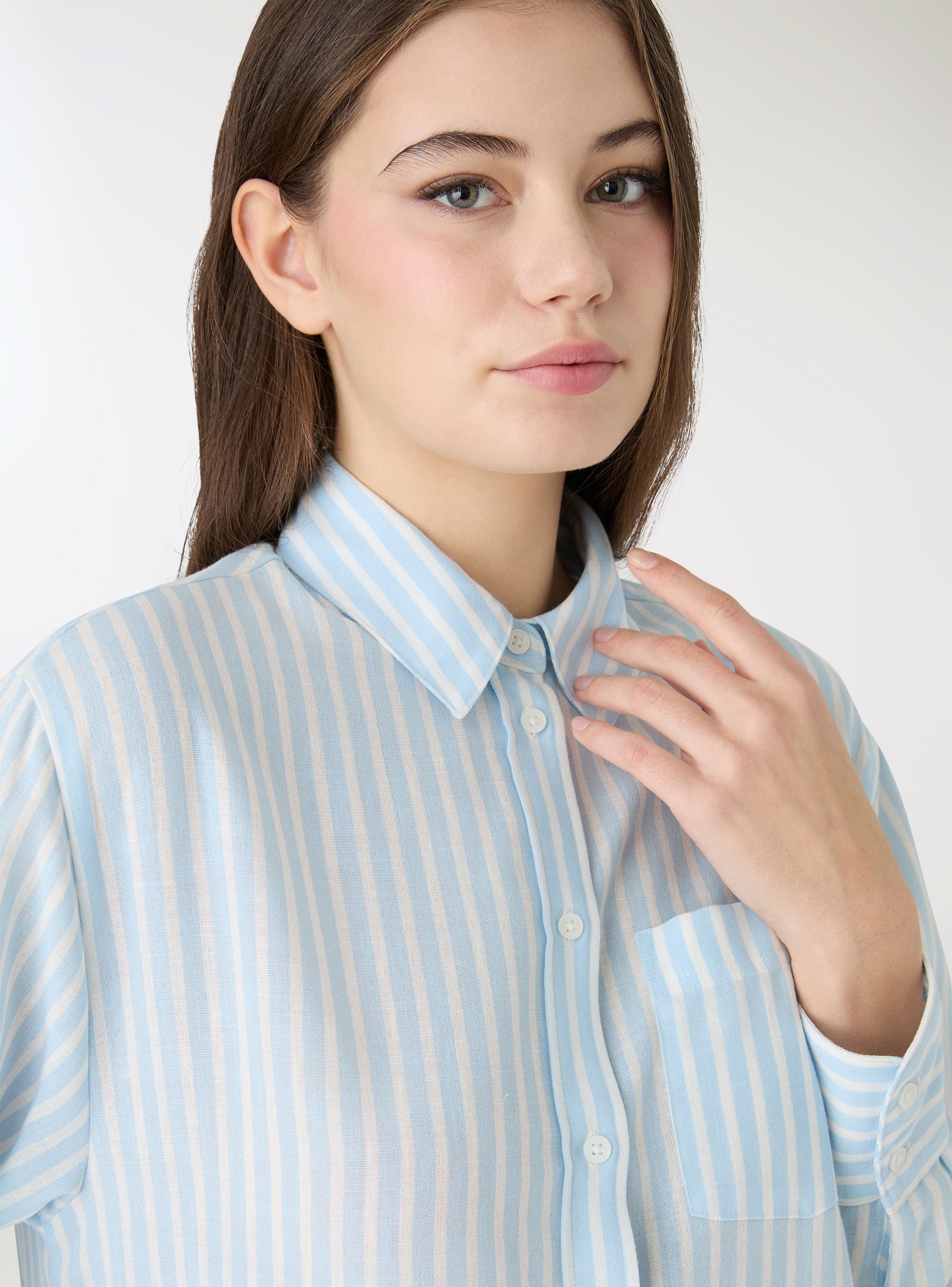 Camicia a righe con taschino - Image 2