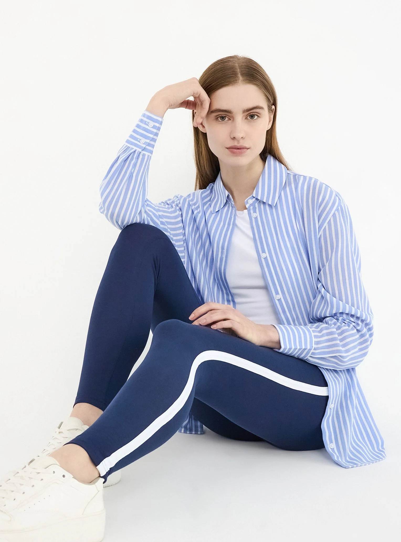 Camicia a righe in tessuto leggero - Image 8