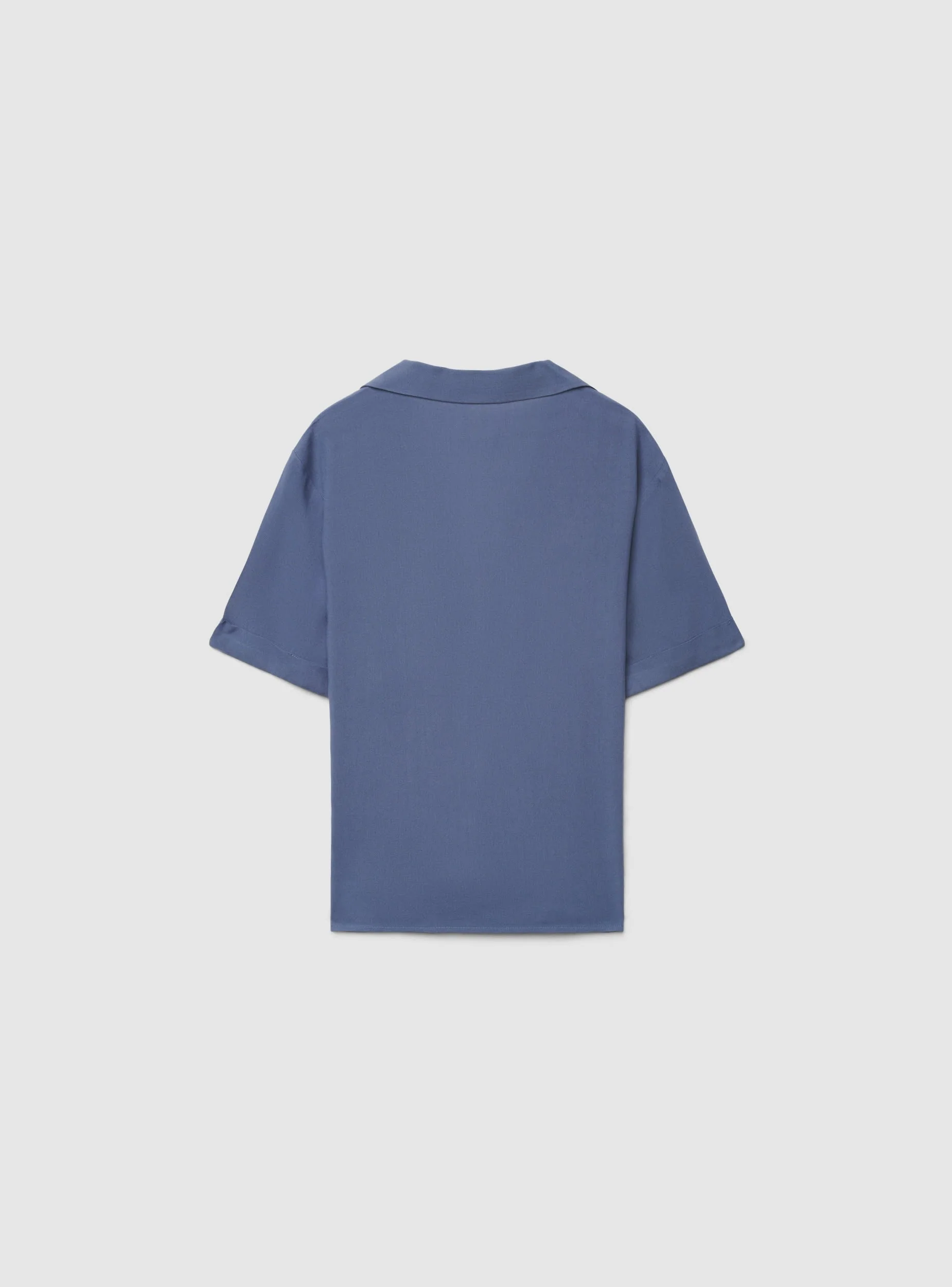 Camicia ampia a tinta unita - Image 2