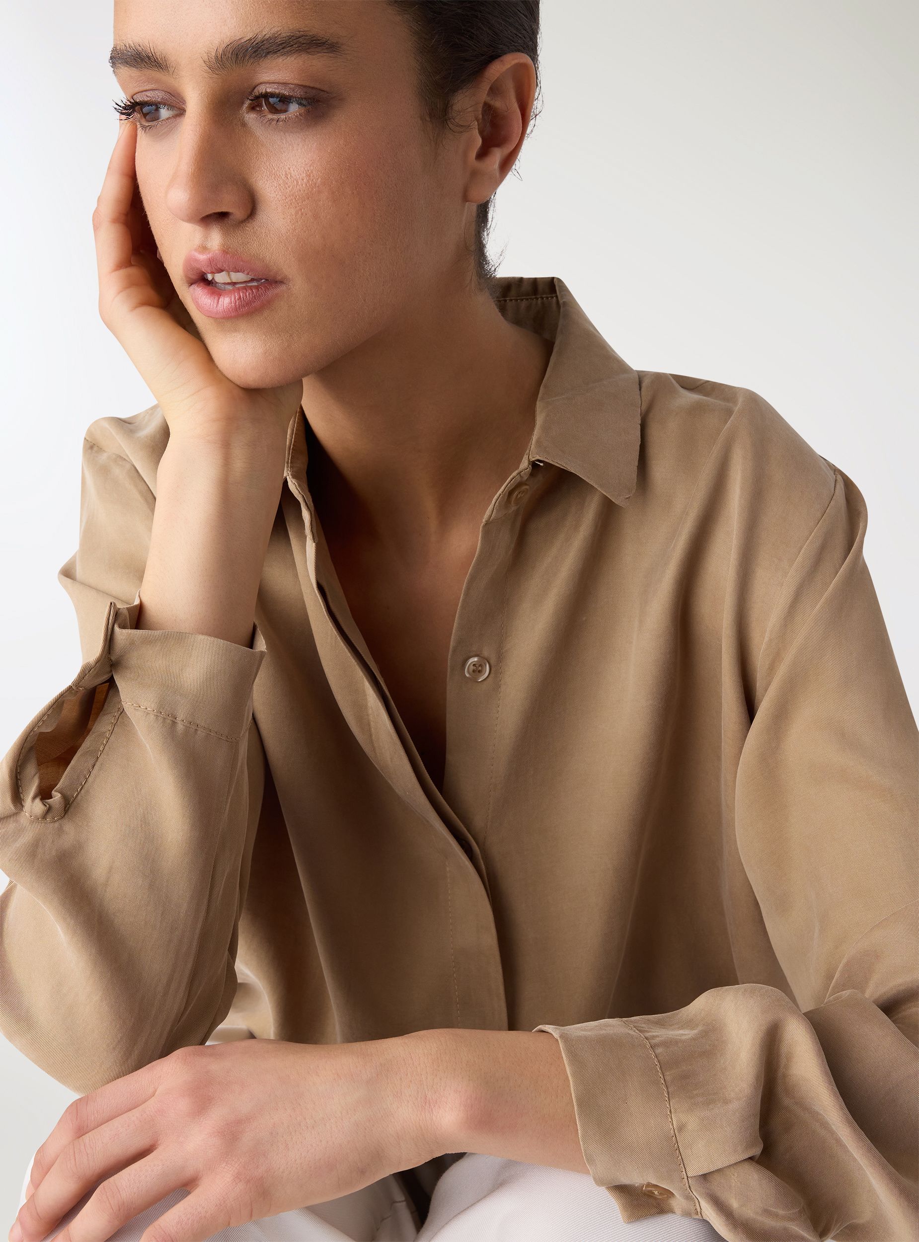 Camicia ampia a tinta unita - Image 3