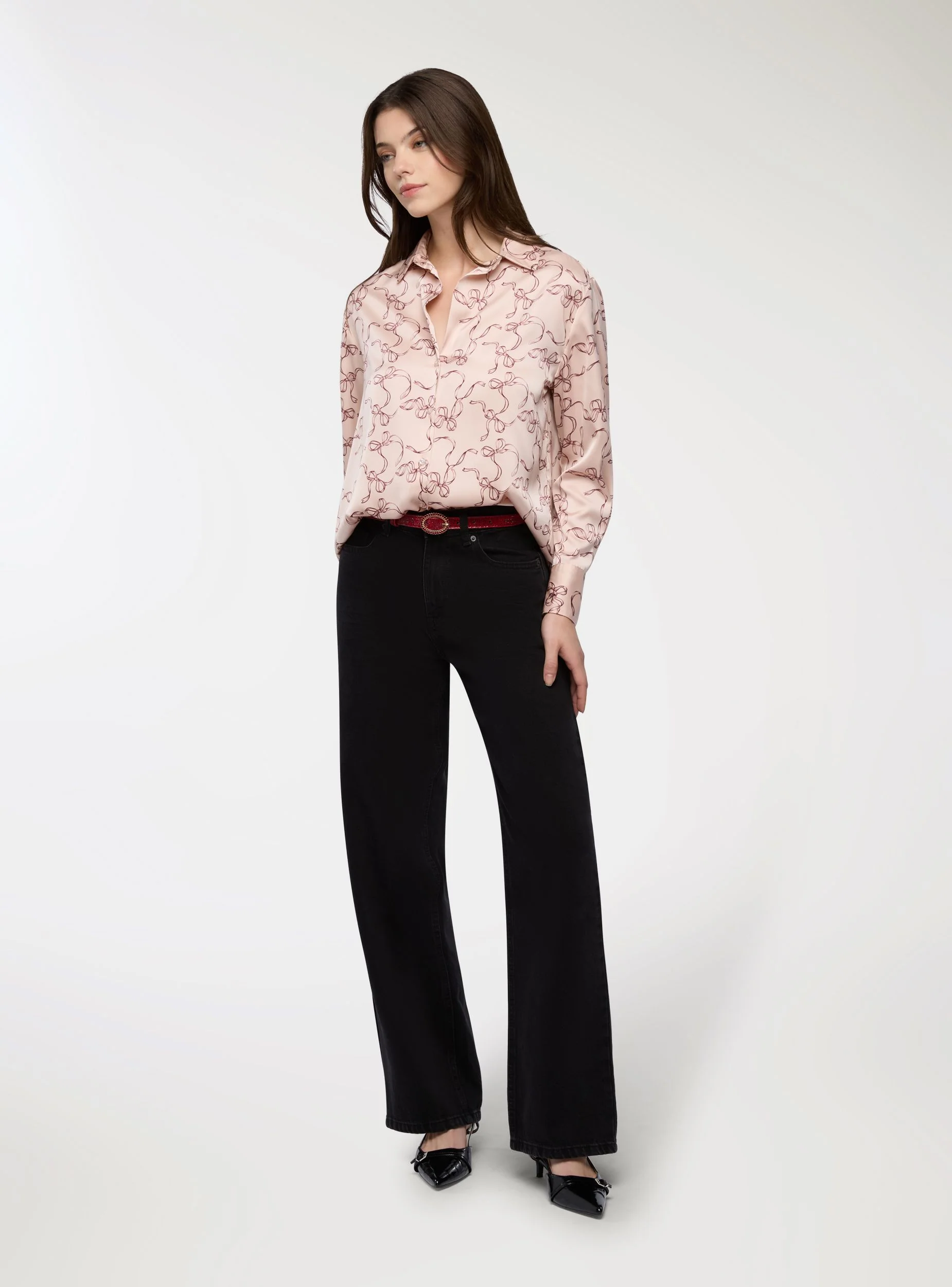 Camicia ampia con stampa fiocchi