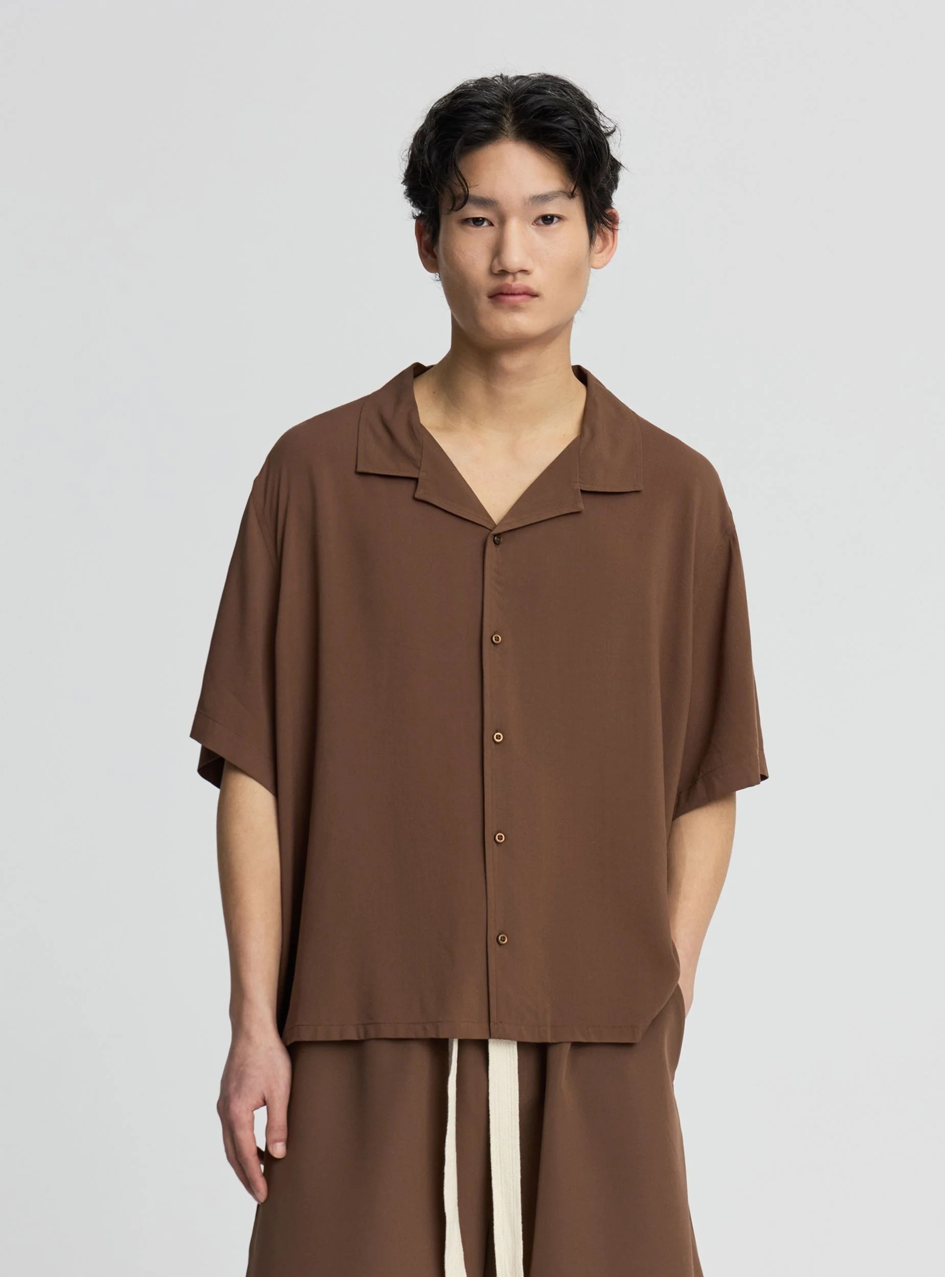 Camicia bowling crop tinta unita - Image 4