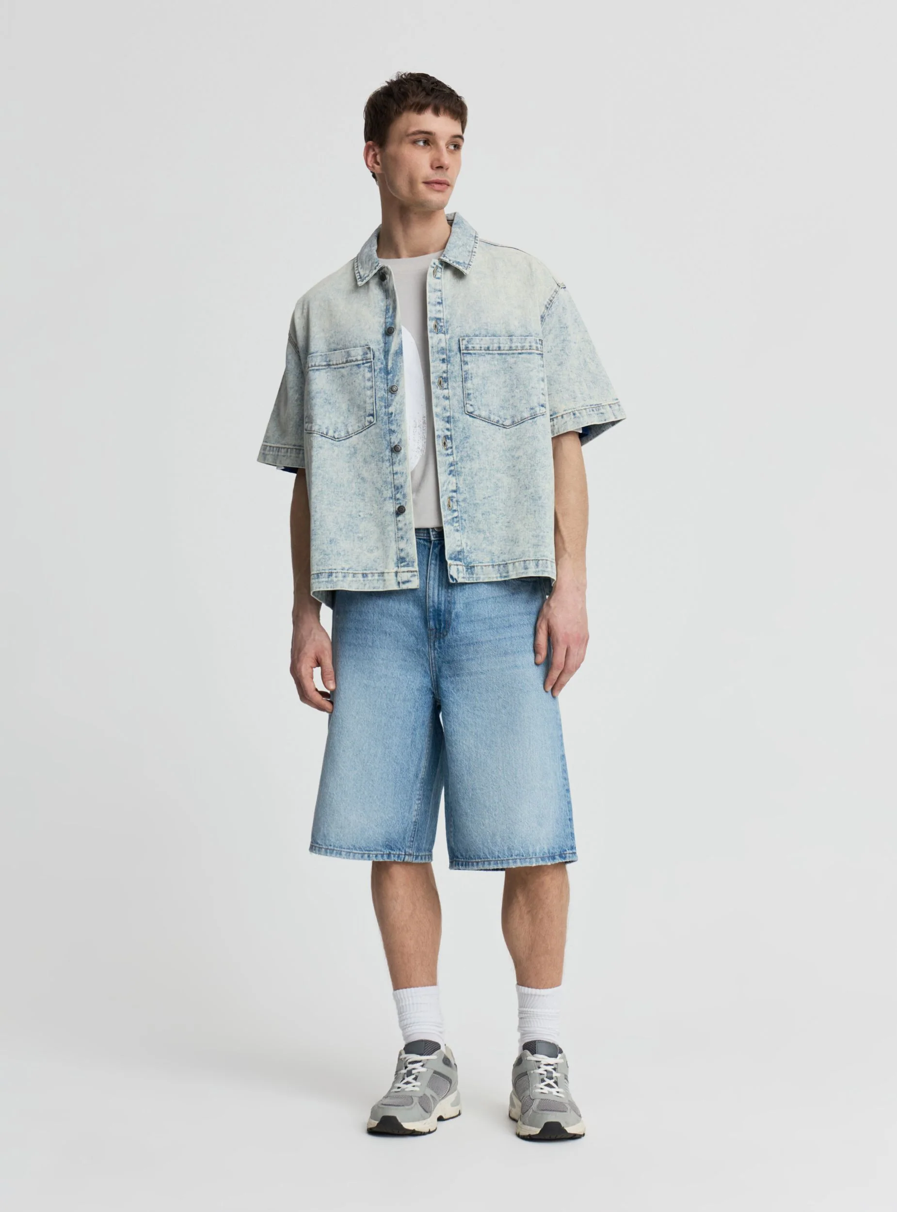 Camicia boxy fit in denim con tasche