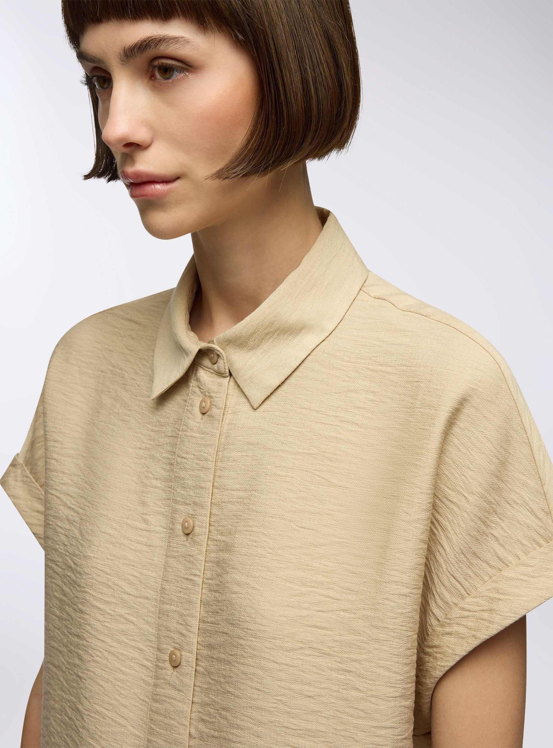 Camicia con maniche ad aletta tessuto leggero - Image 3