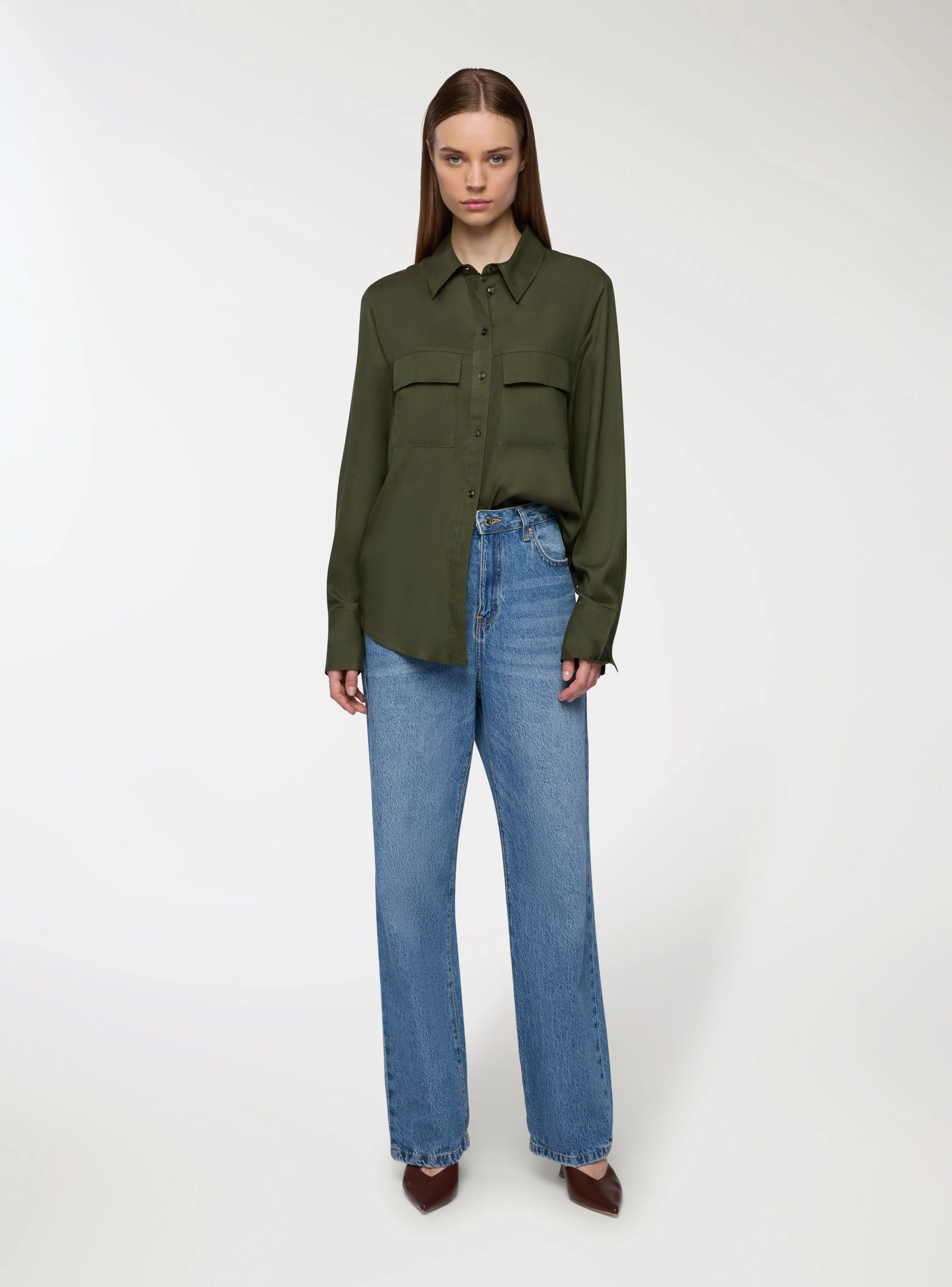 Camicia con tasche frontali - Image 2