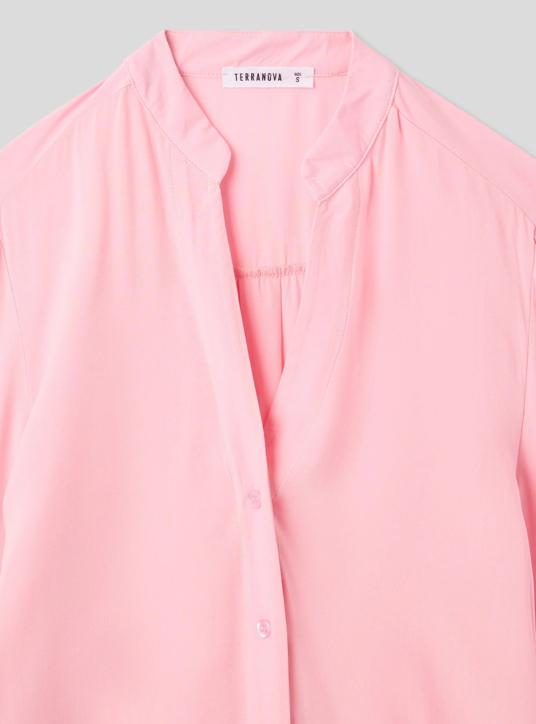 Camicia coreana con scollo a v - Image 5