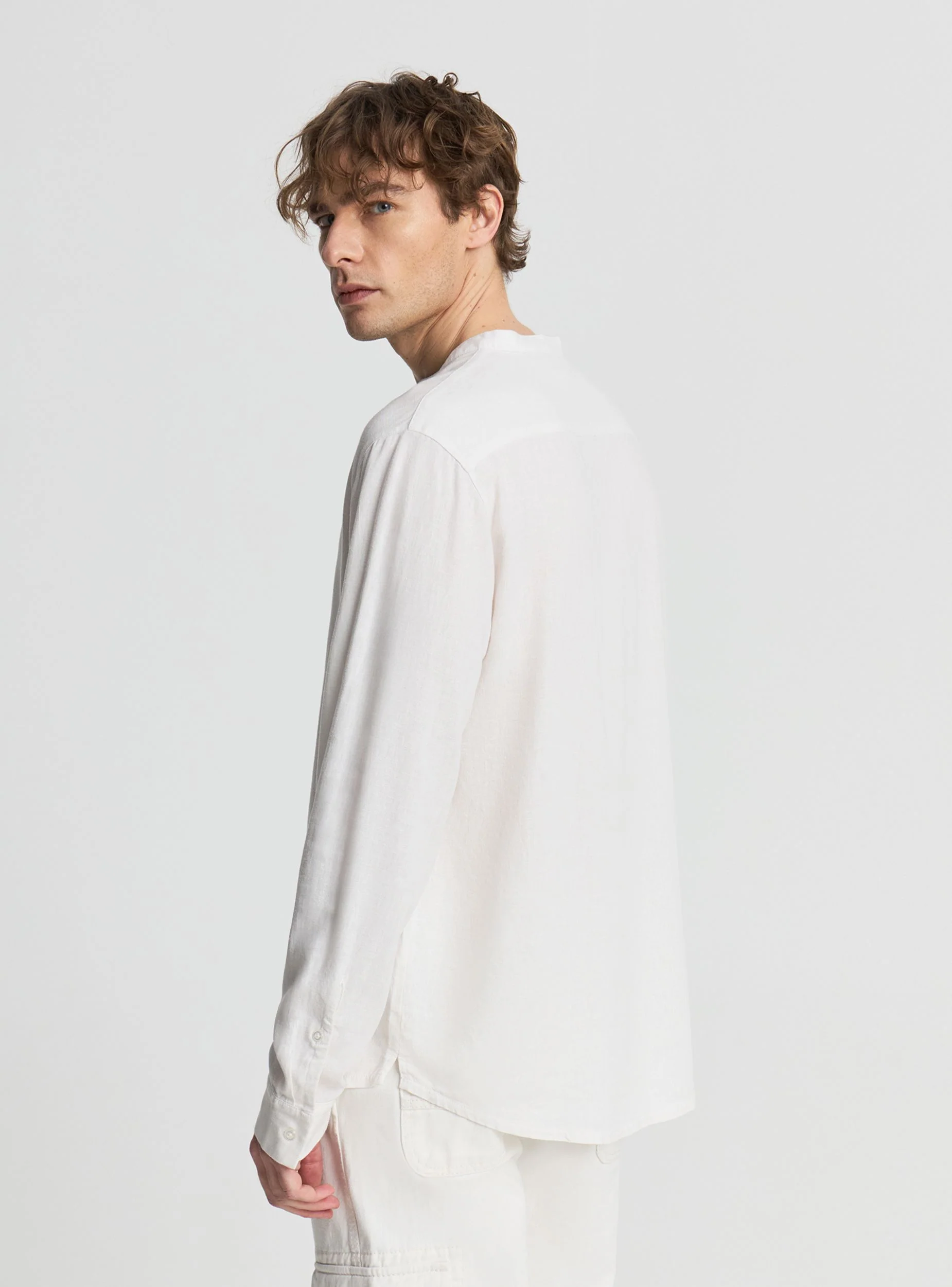 Camicia coreana misto lino