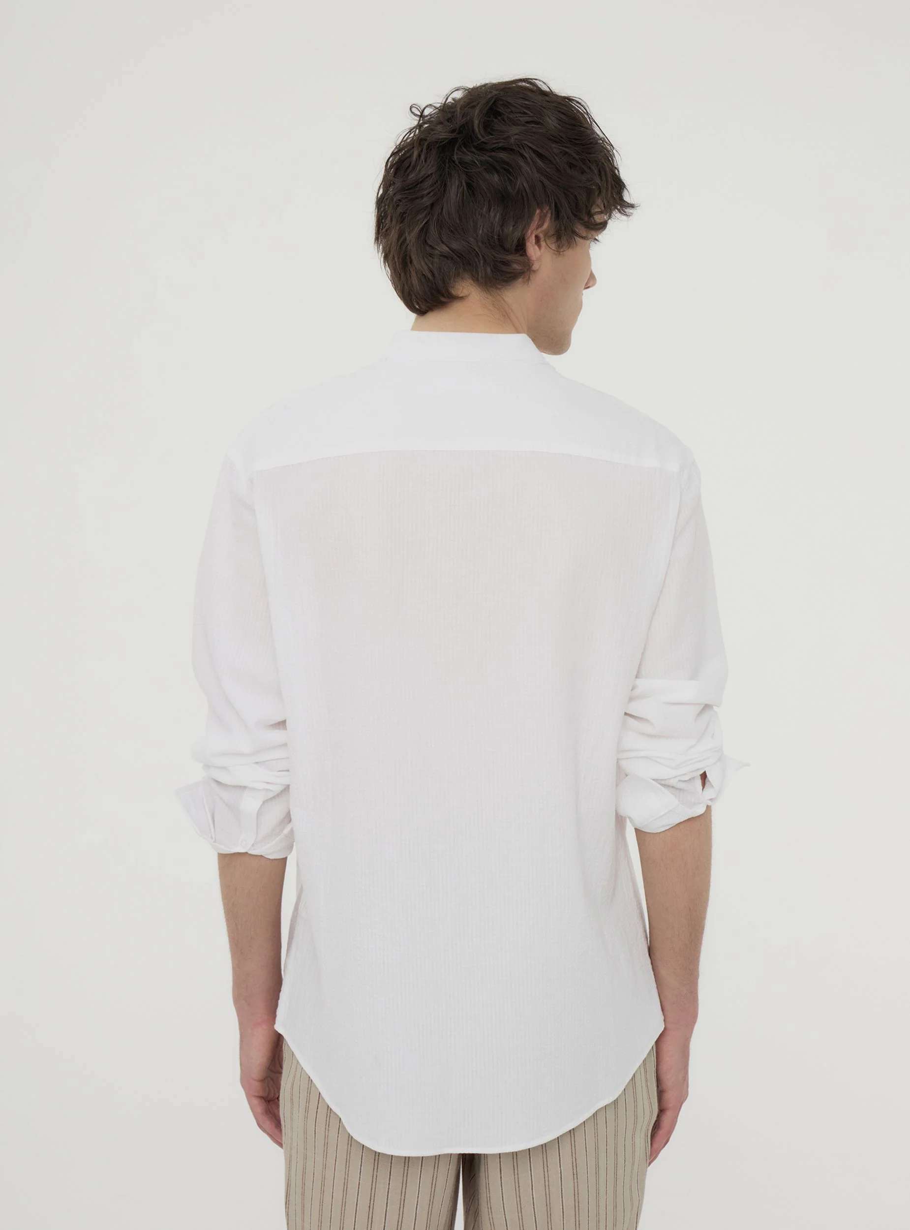 Camicia coreana tinta unita - Image 3