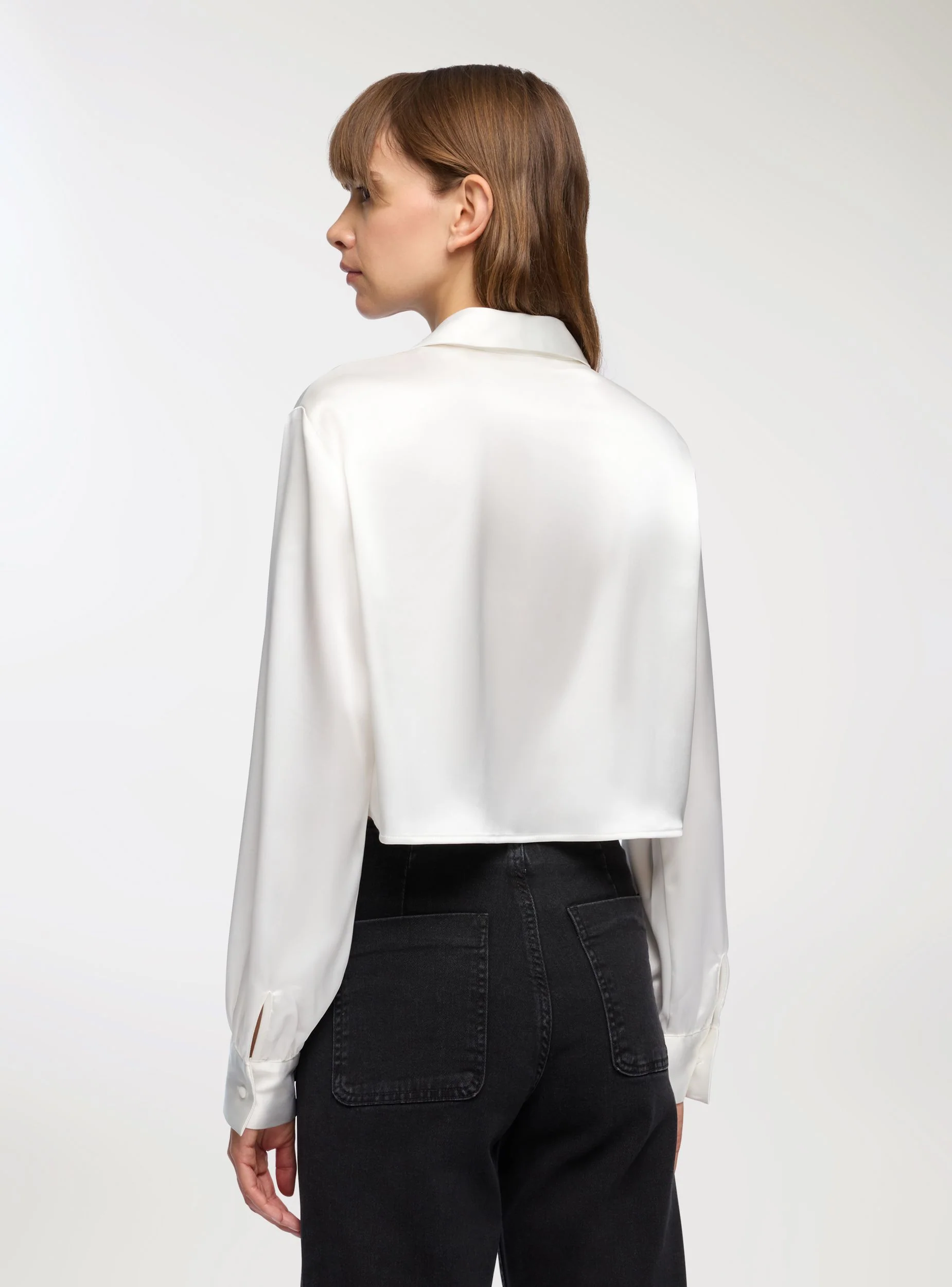 Camicia crop effetto raso - Image 4