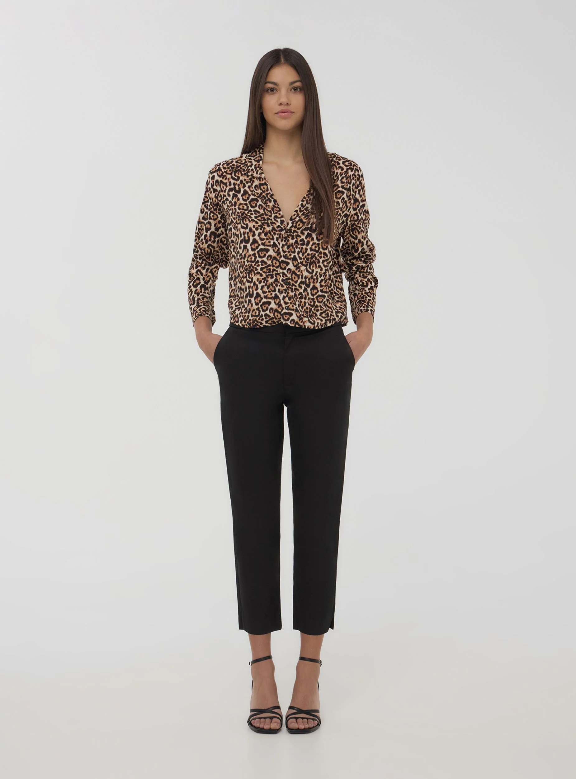 Camicia crop in viscosa animalier - Image 3