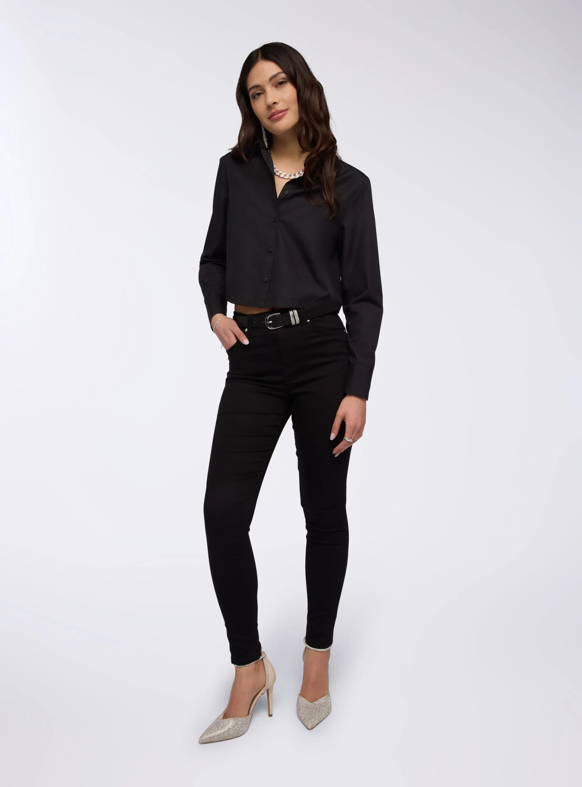 Camicia crop tinta unita in popeline