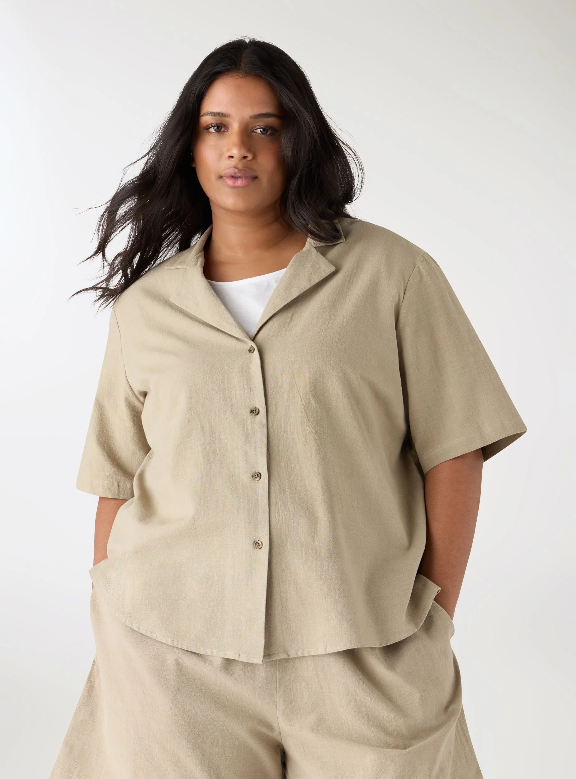 Camicia effetto lino tinta unita - Image 8