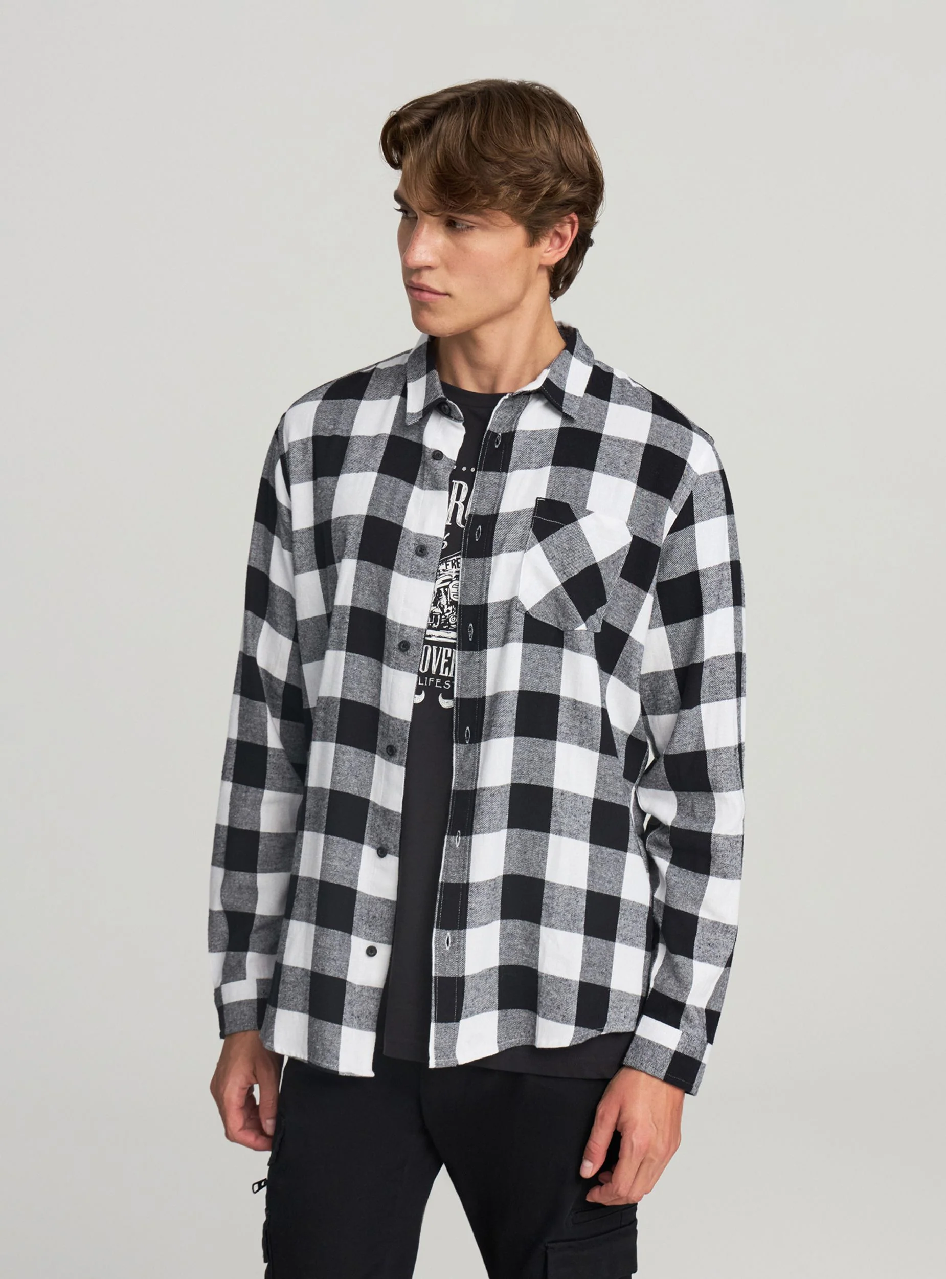 Camicia in flanella a quadri con tasca
