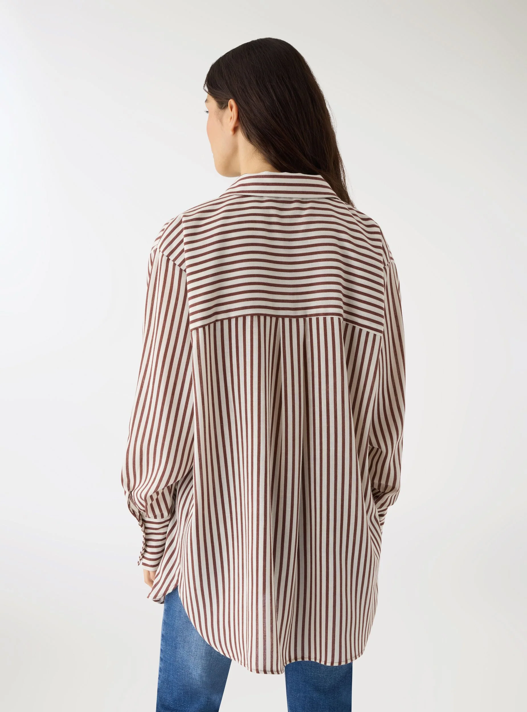 Camicia oversize a righe effetto lino - Image 2