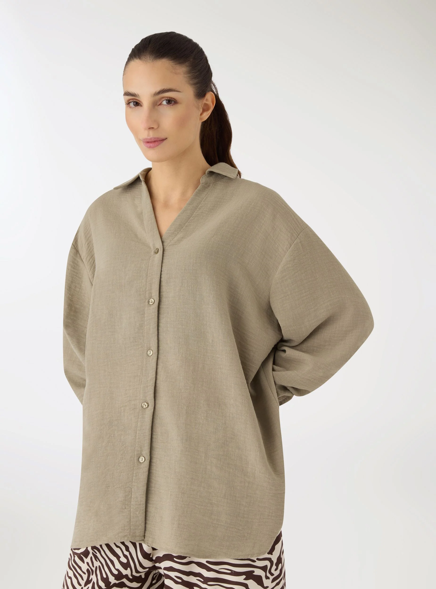 Camicia oversize effetto lino - Image 2