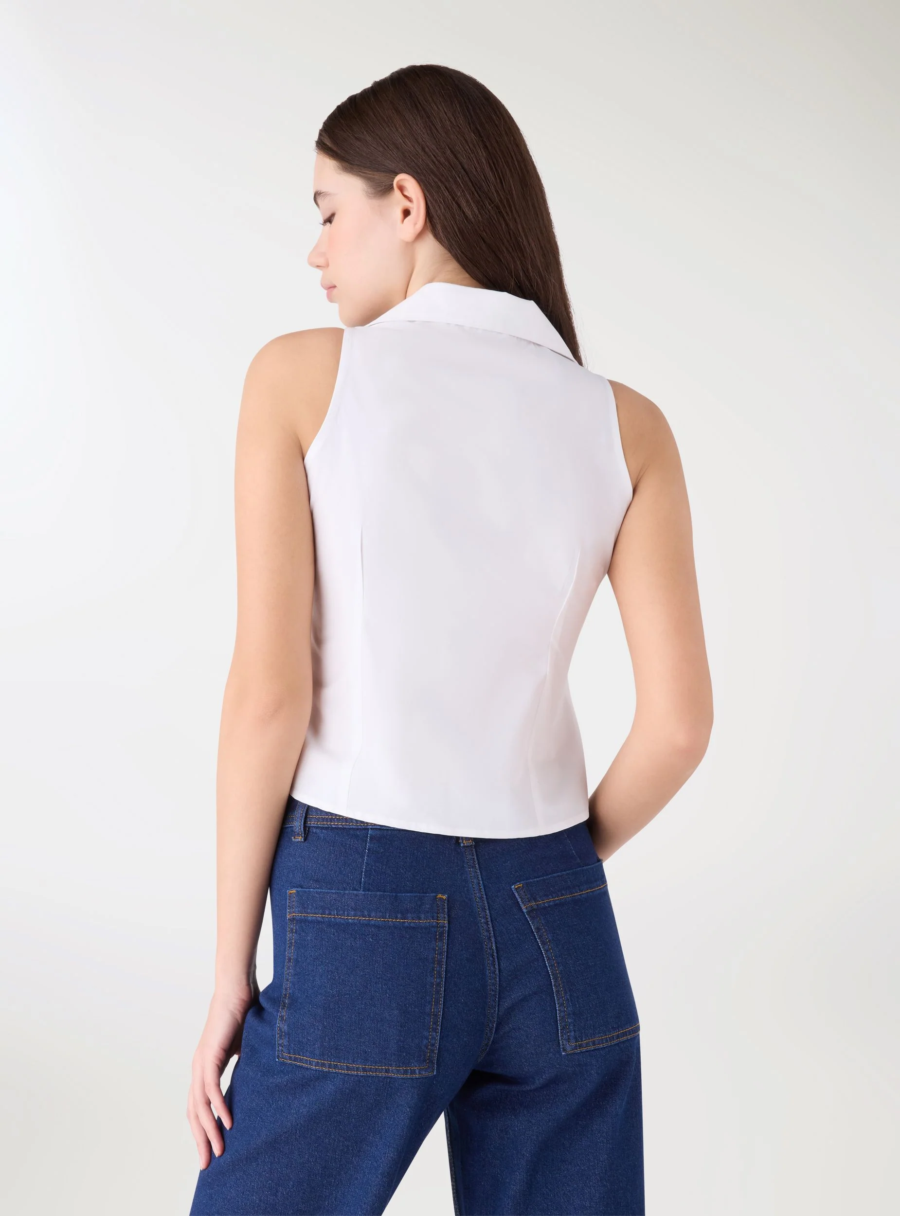 Camicia senza maniche con bottoni - Image 3