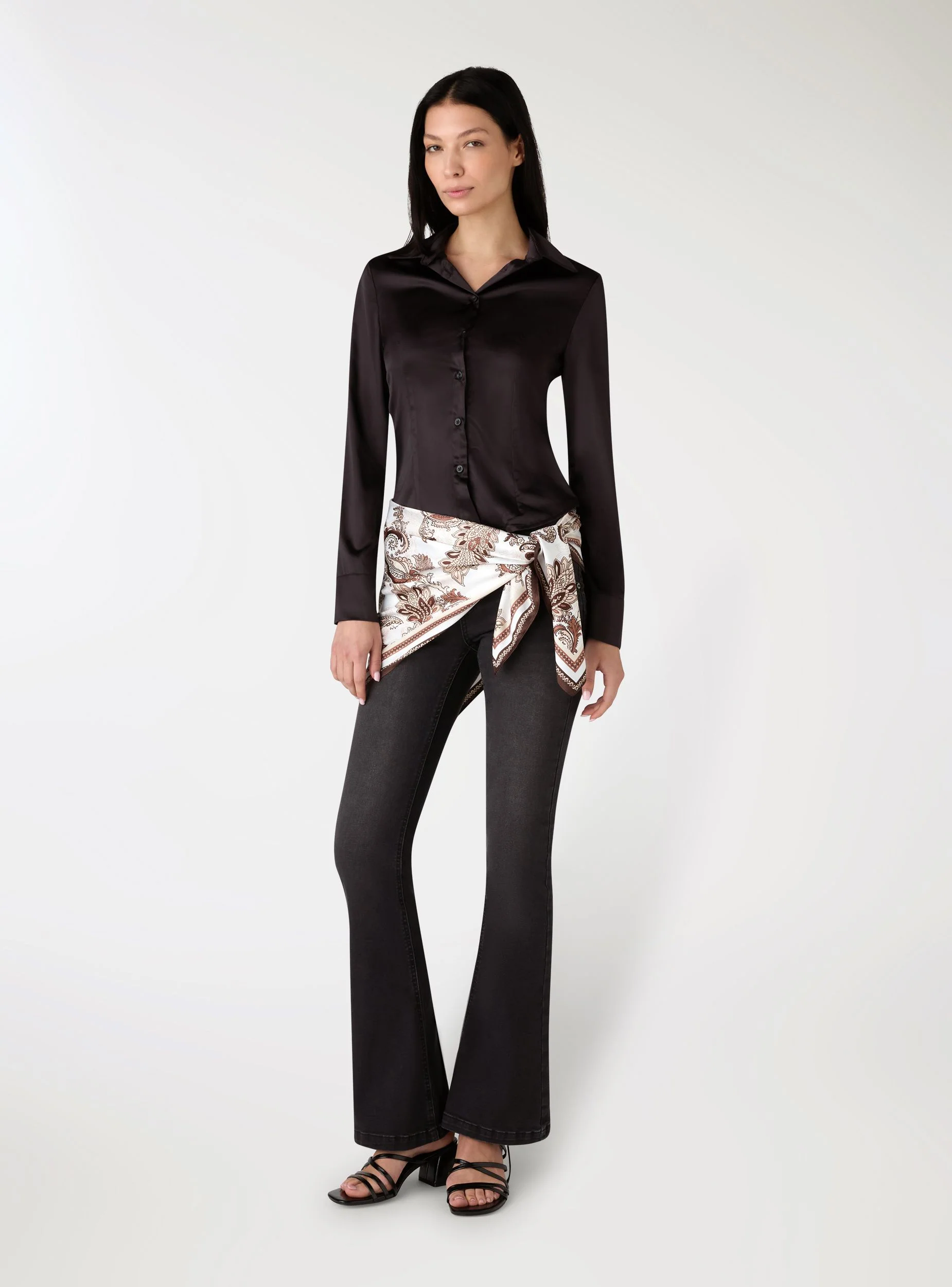 Camicia slim tinta unita satin