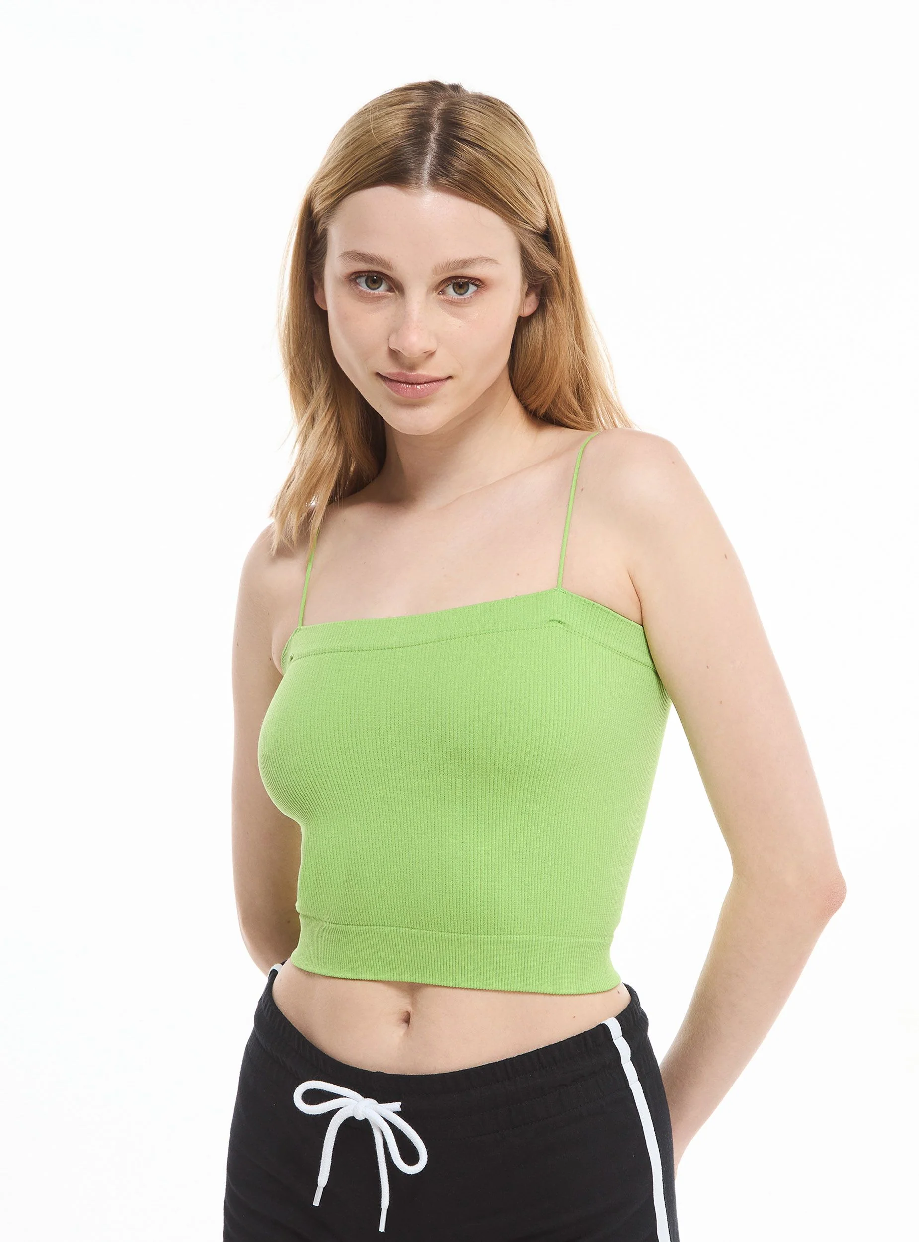 Canotta seamless a costine con spalline sottili