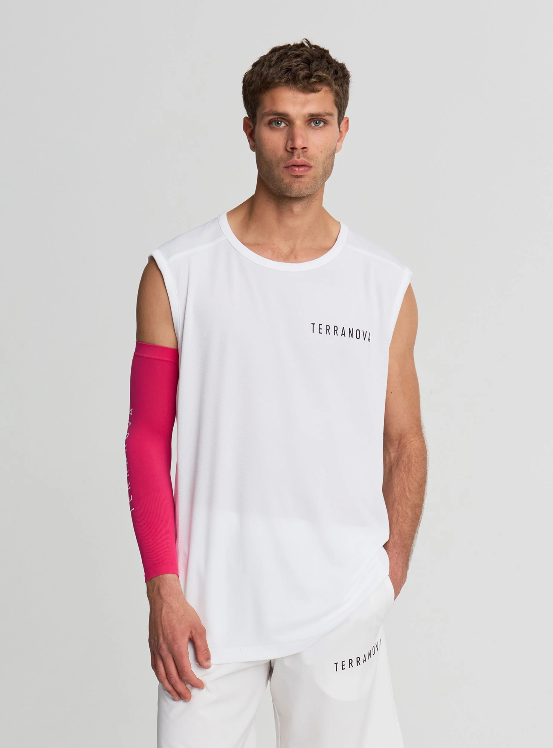 Canotta sportiva active traspirante con logo - Image 8