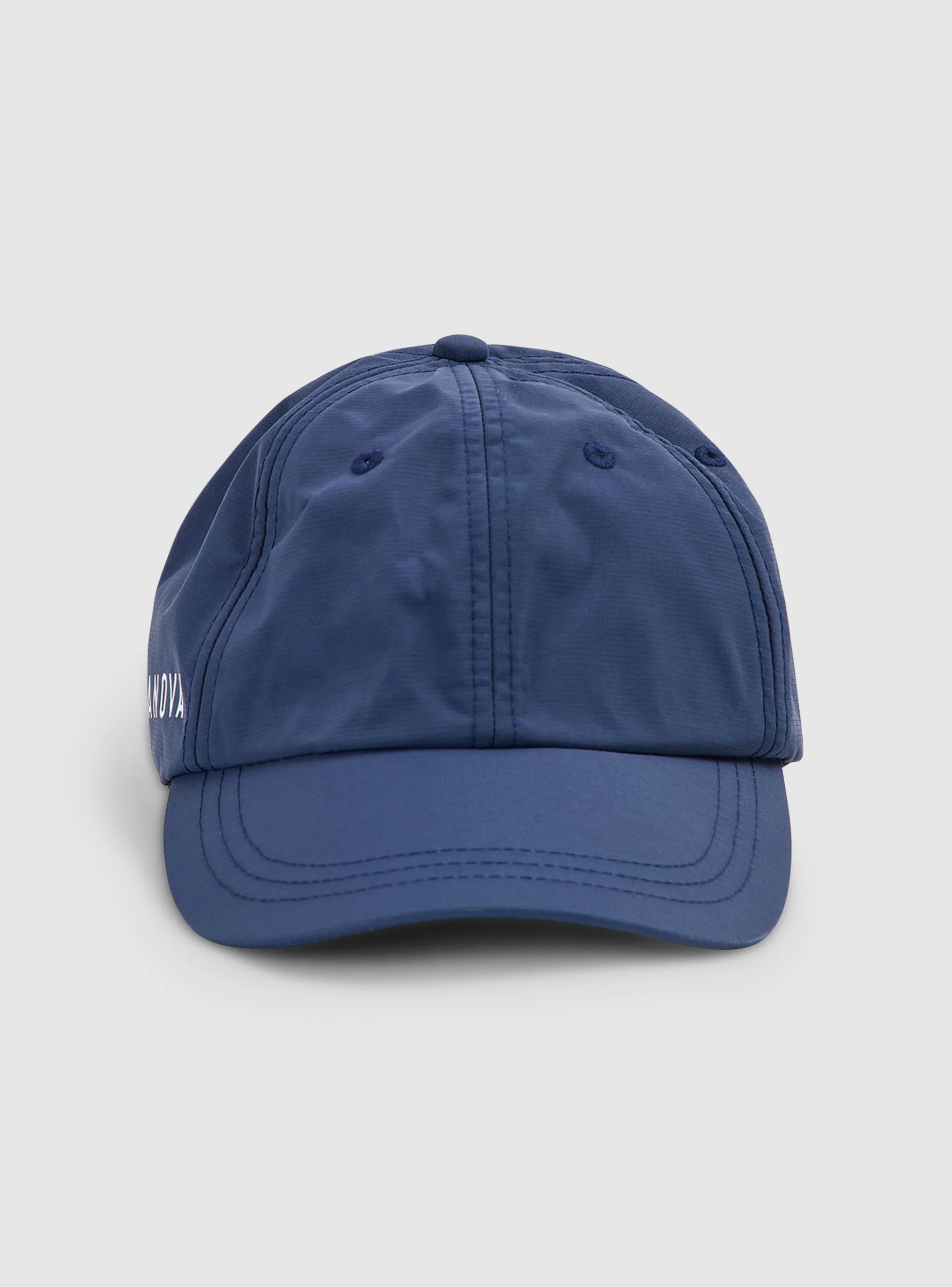 Cappellino baseball con visiera curva