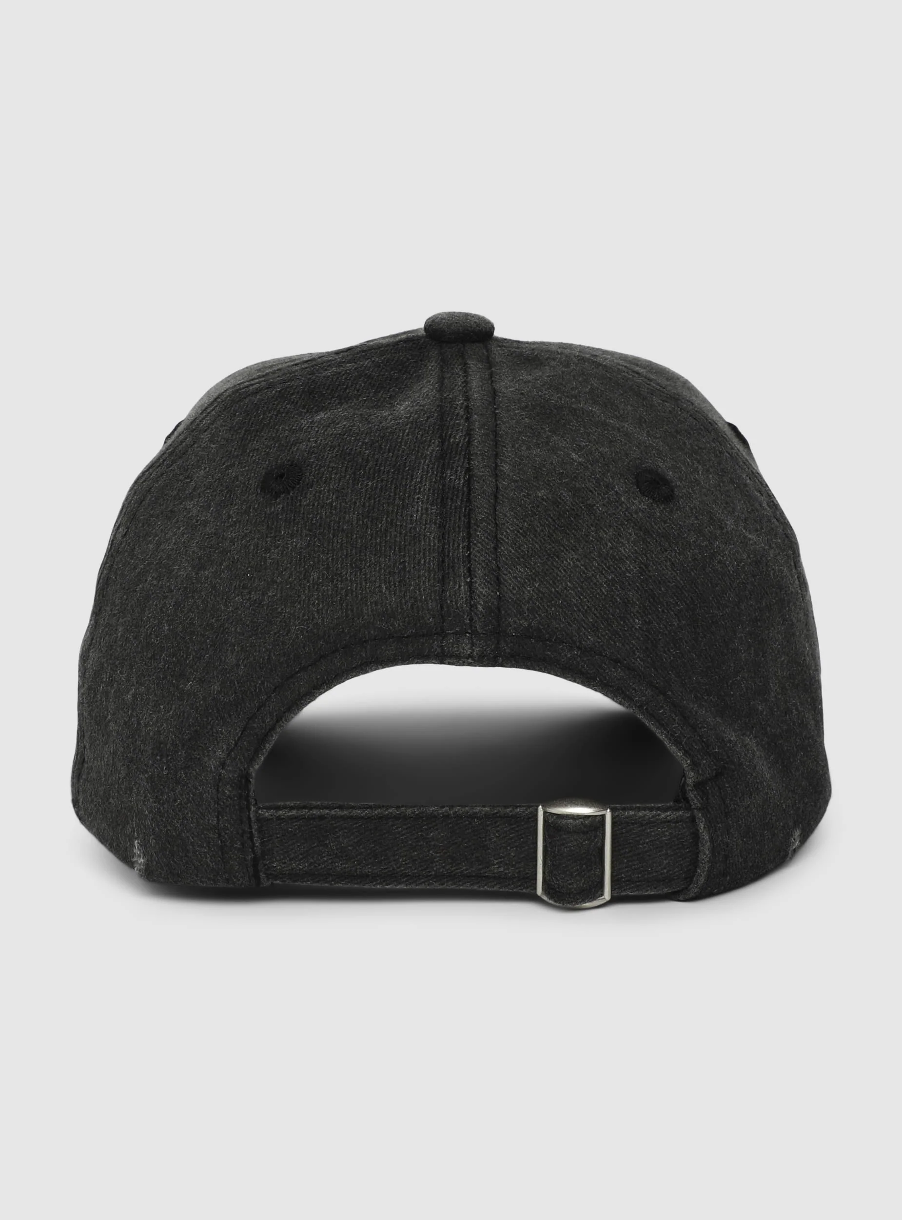Cappellino baseball delavato con patch e strappi - Image 2