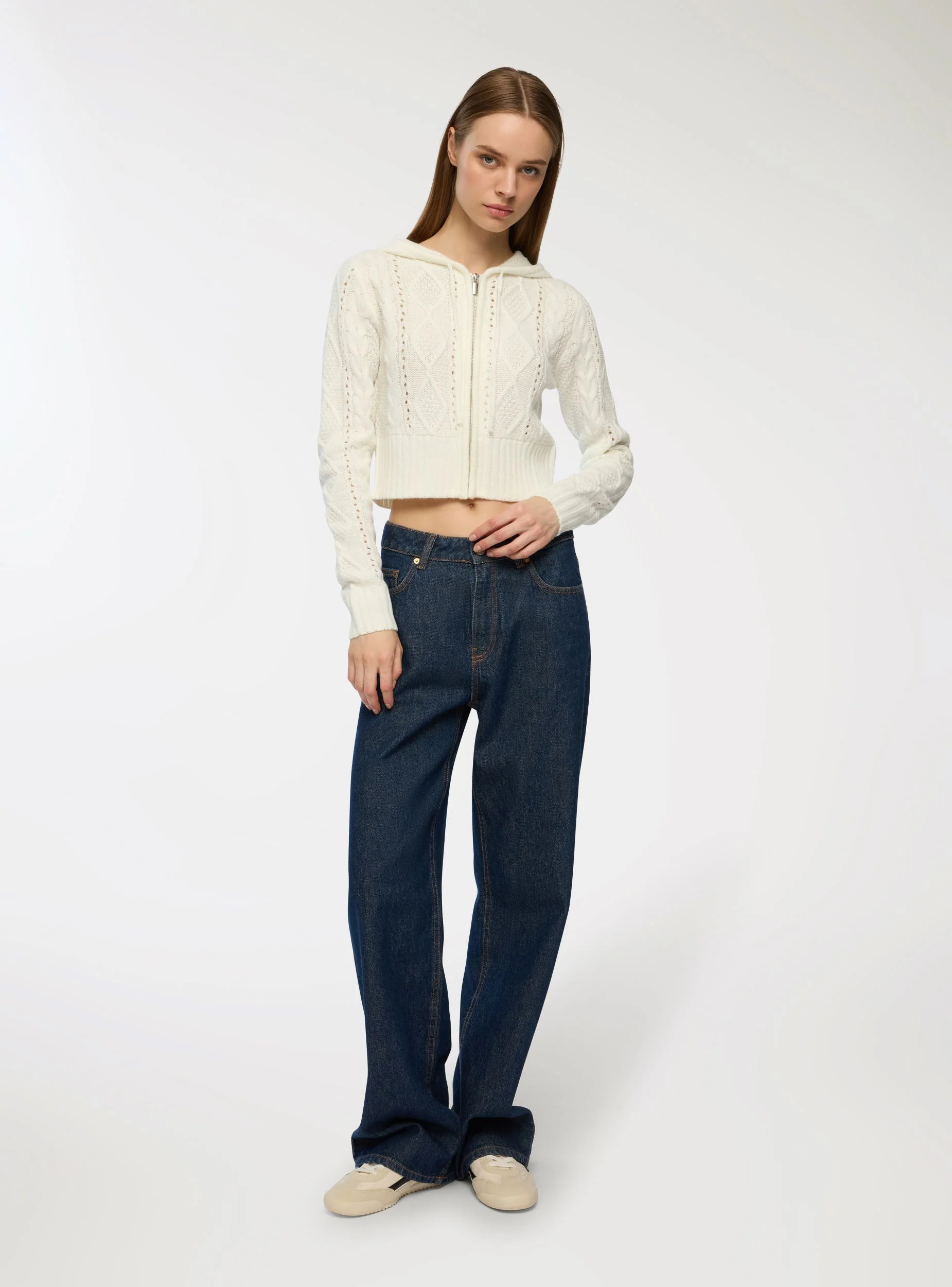 Cardigan a trecce con cappuccio - Image 2