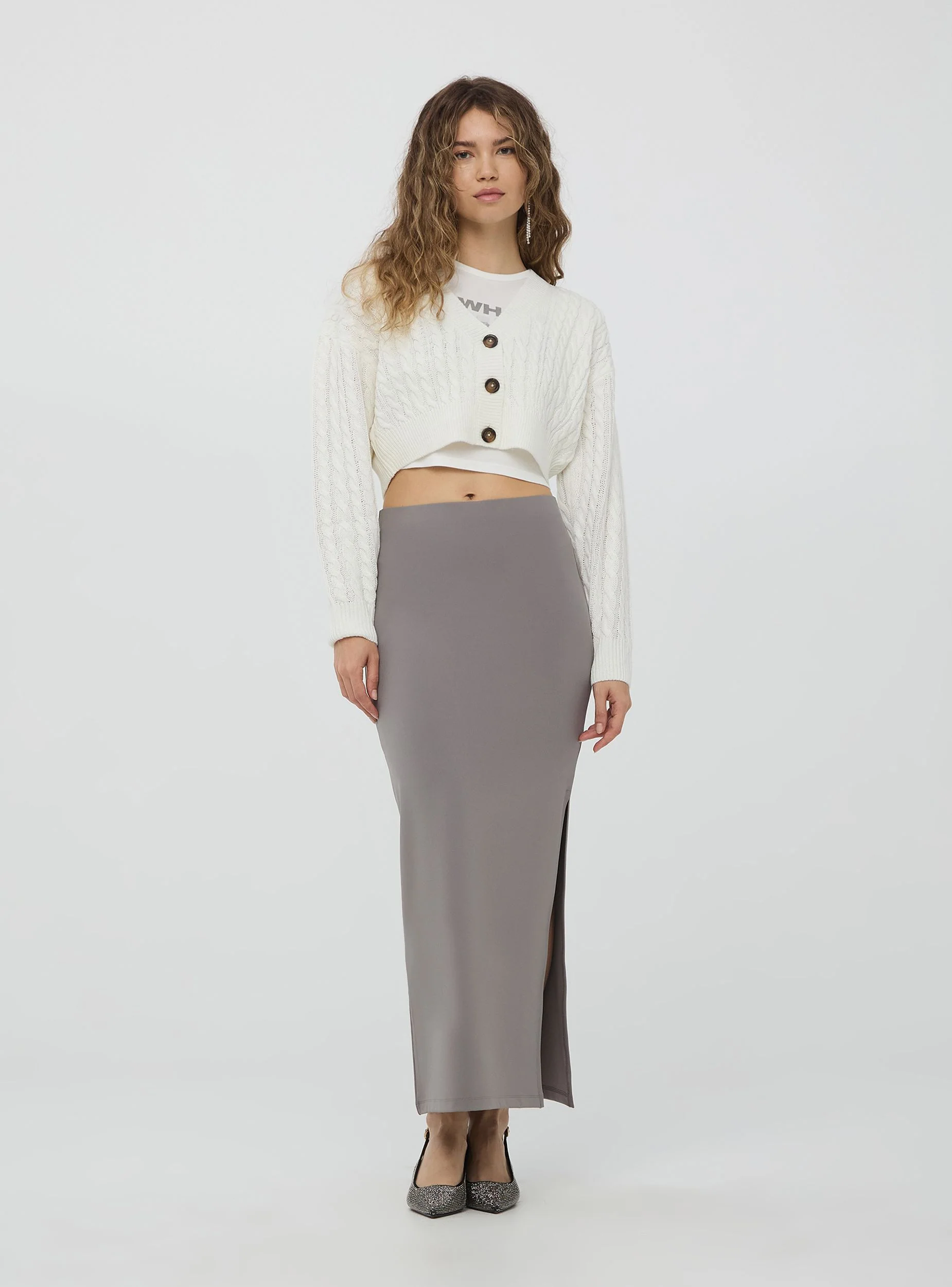 Cardigan crop con motivo a trecce