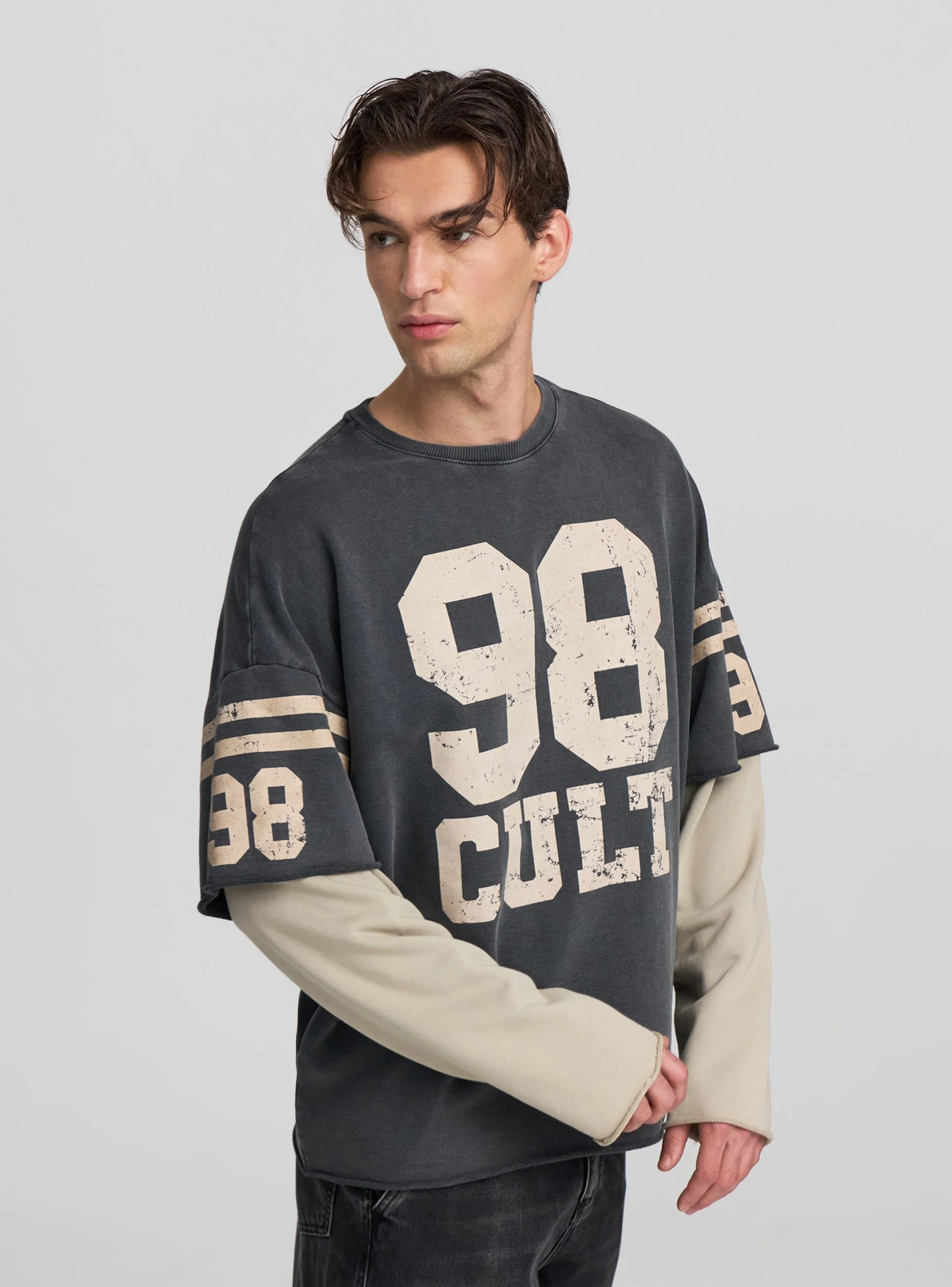 Felpa boxy doppiata con stampa college