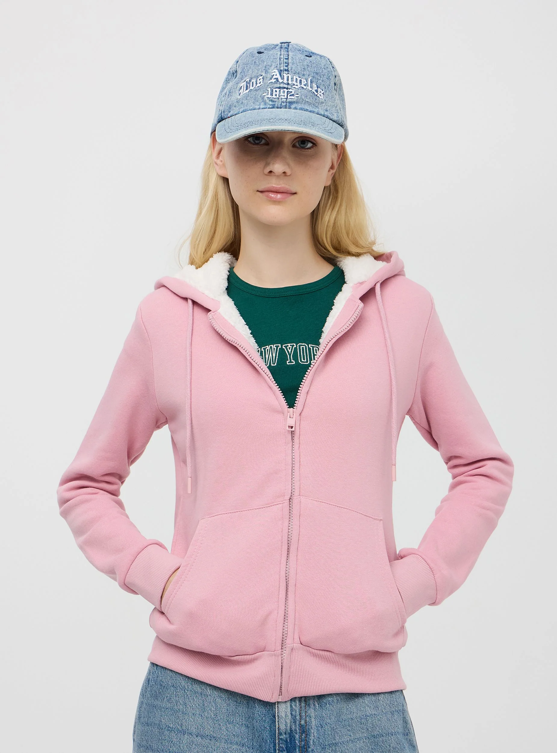 Felpa imbottita con cappuccio e zip