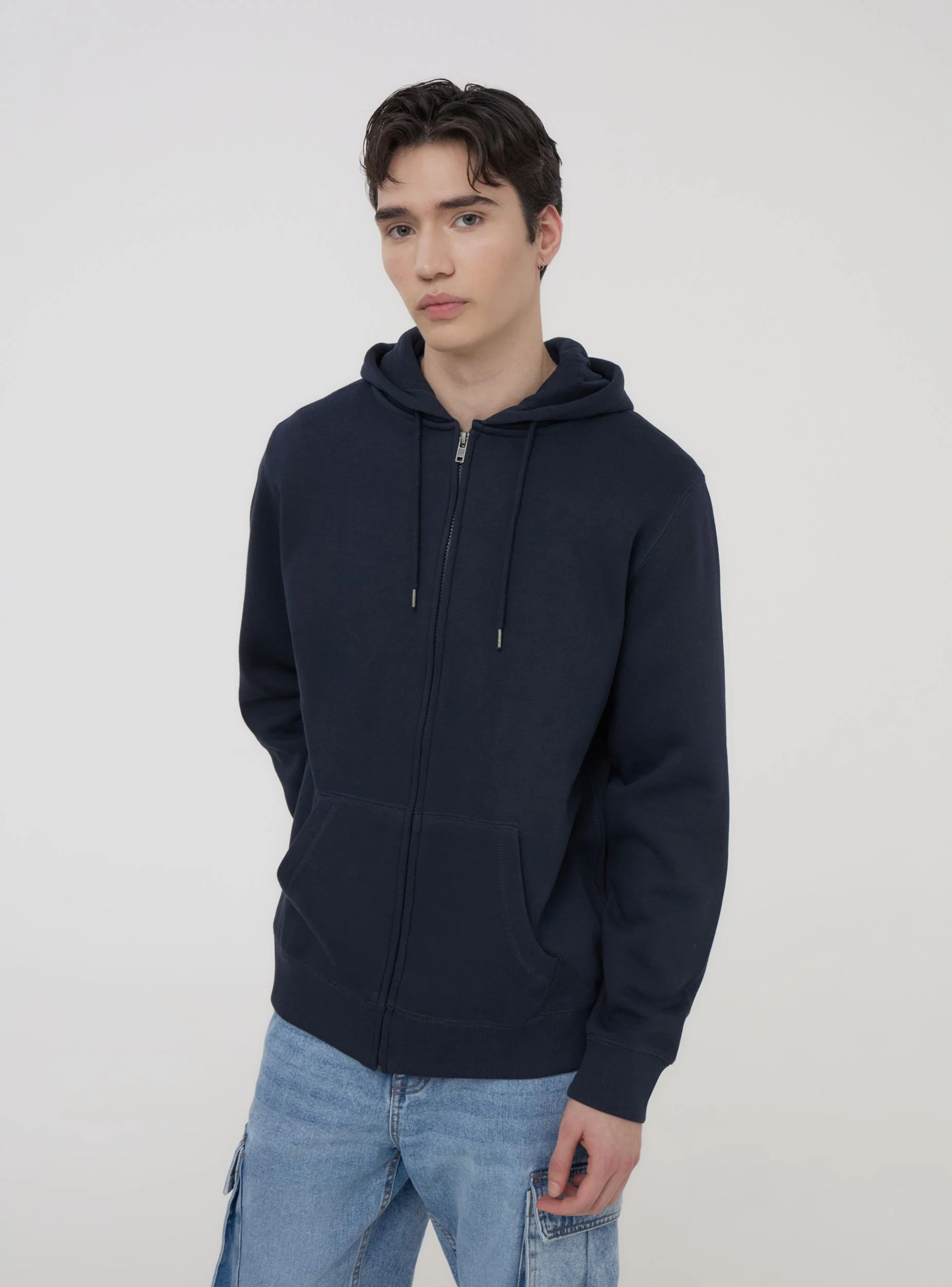 Felpa pesante con cappuccio, coulisse e zip - Image 9
