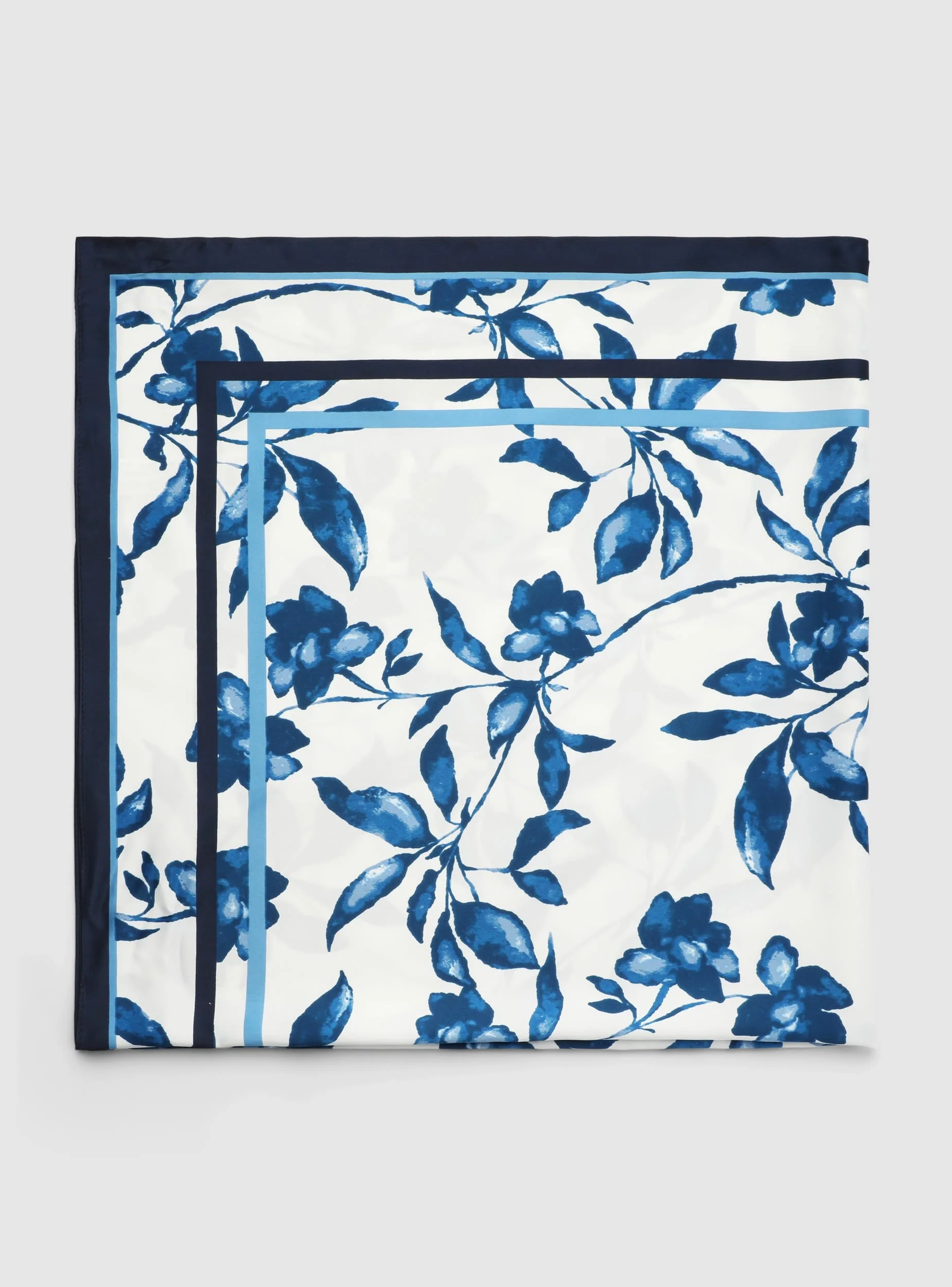 Foulard con stampa fiori - Image 3
