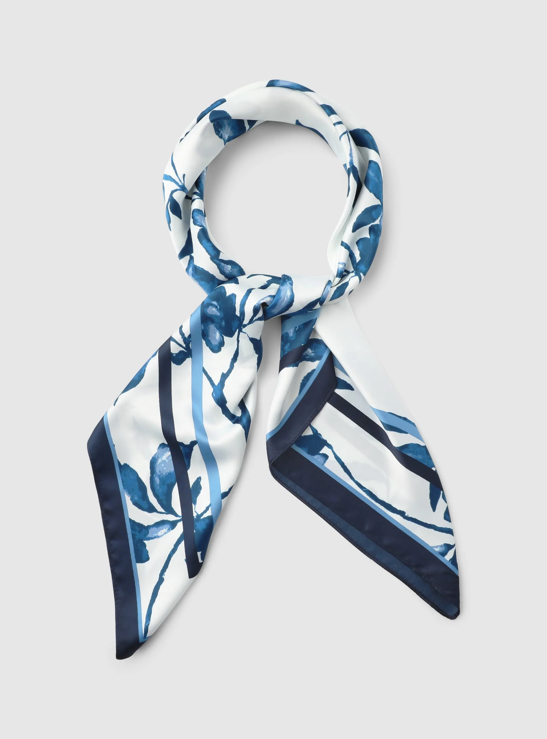 Foulard con stampa fiori - Image 4
