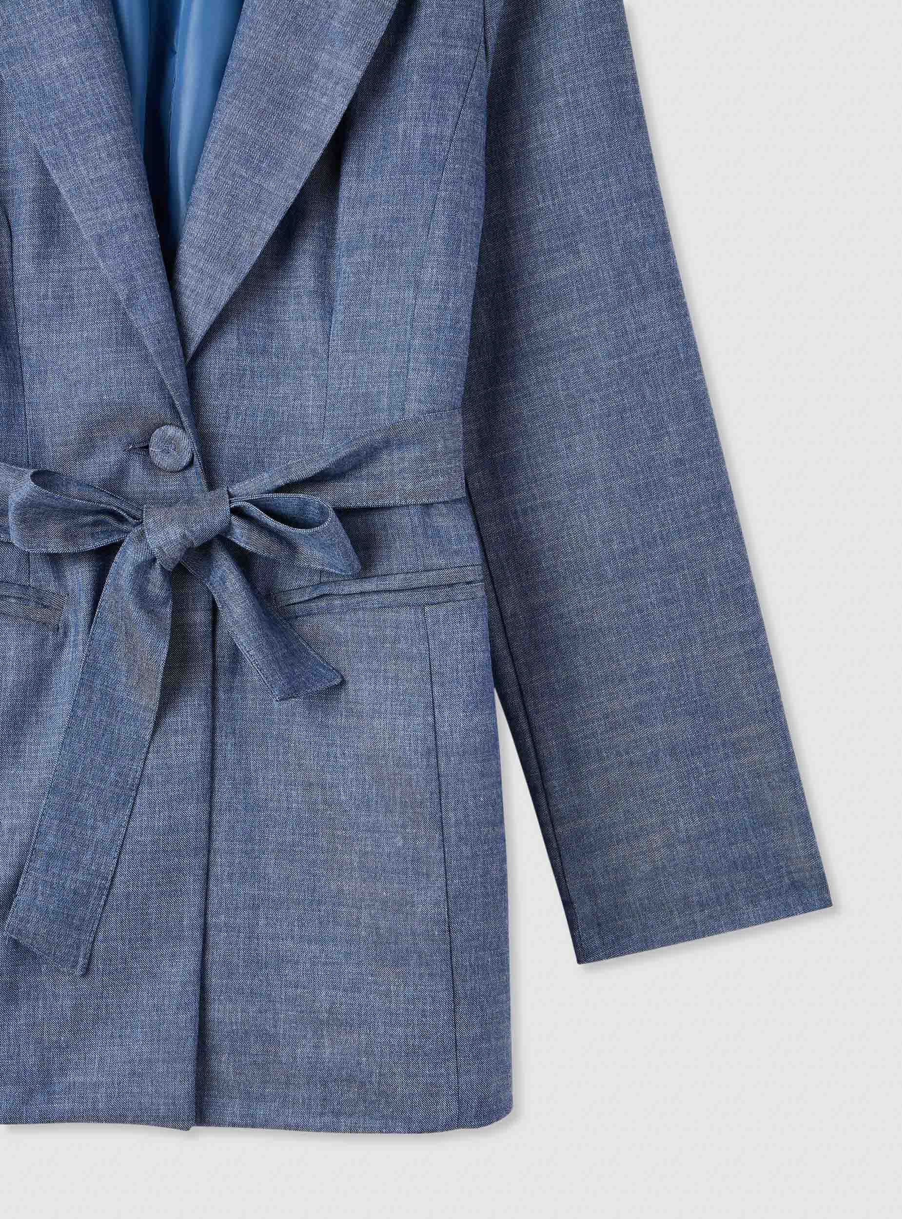 Giacca blazer con cintura - Image 6