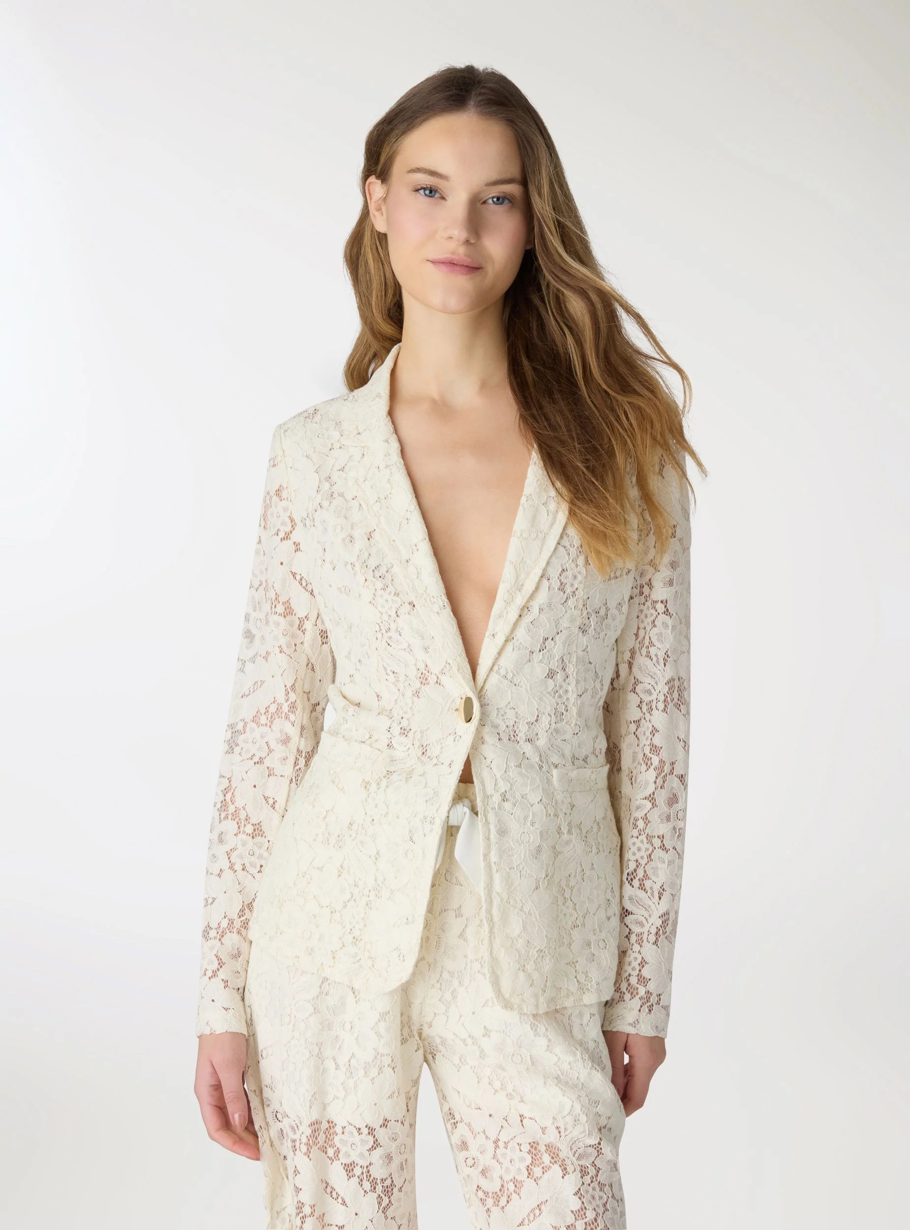 Giacca blazer in pizzo con bottone singolo - Image 3