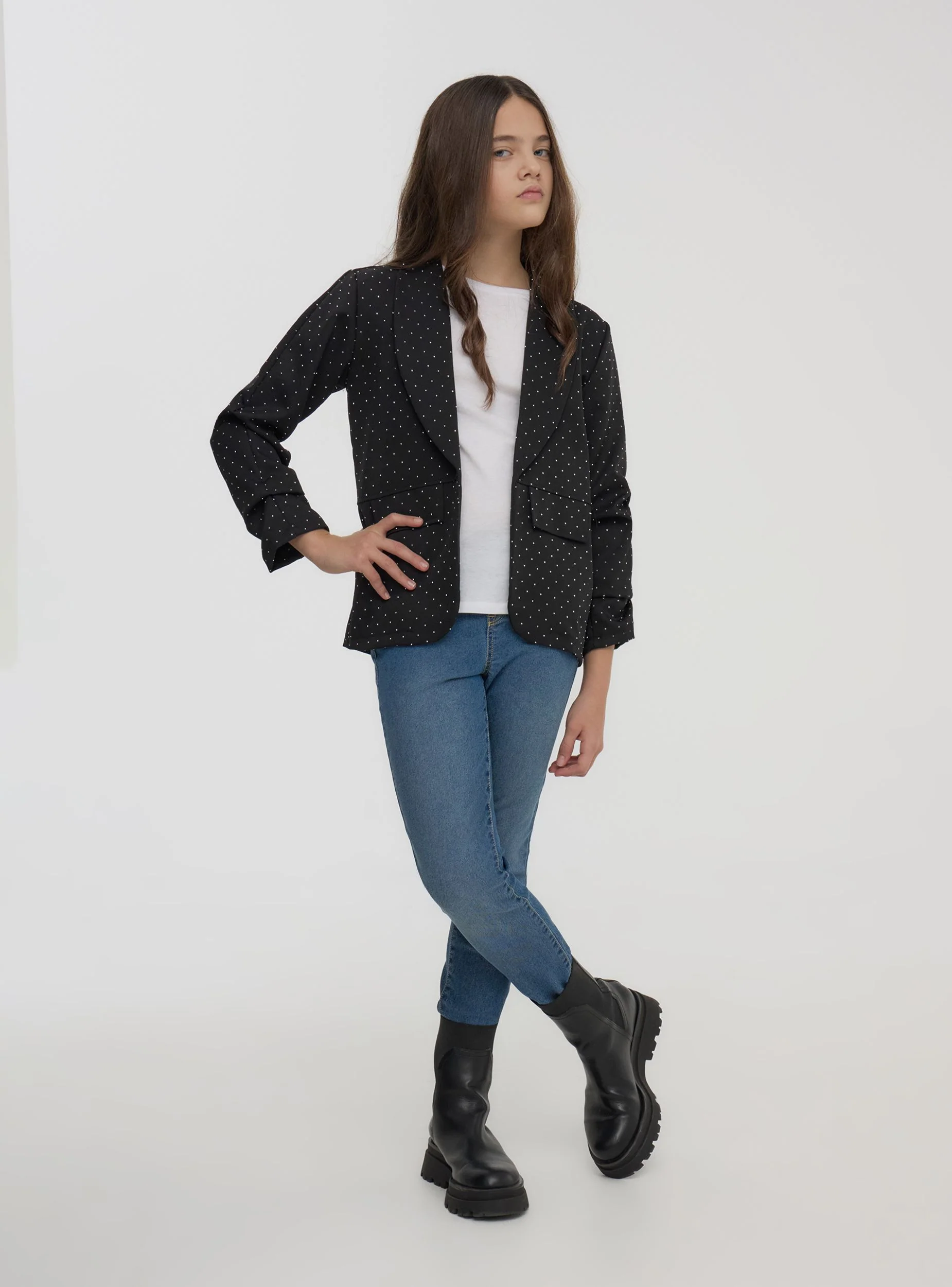 Giacca con strass e maniche arricciate
