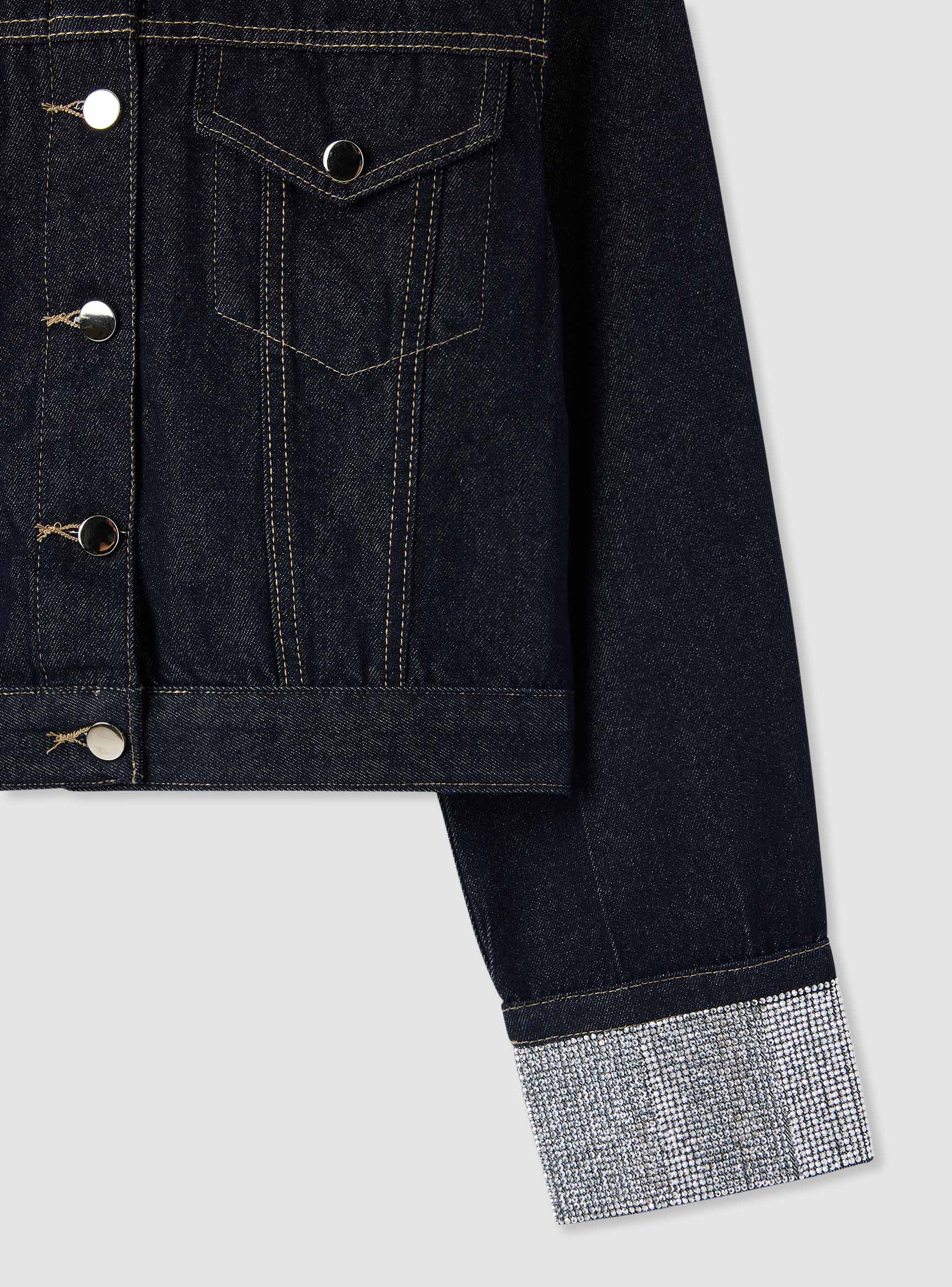 Giacca in denim con applicazioni ai polsi - Image 5