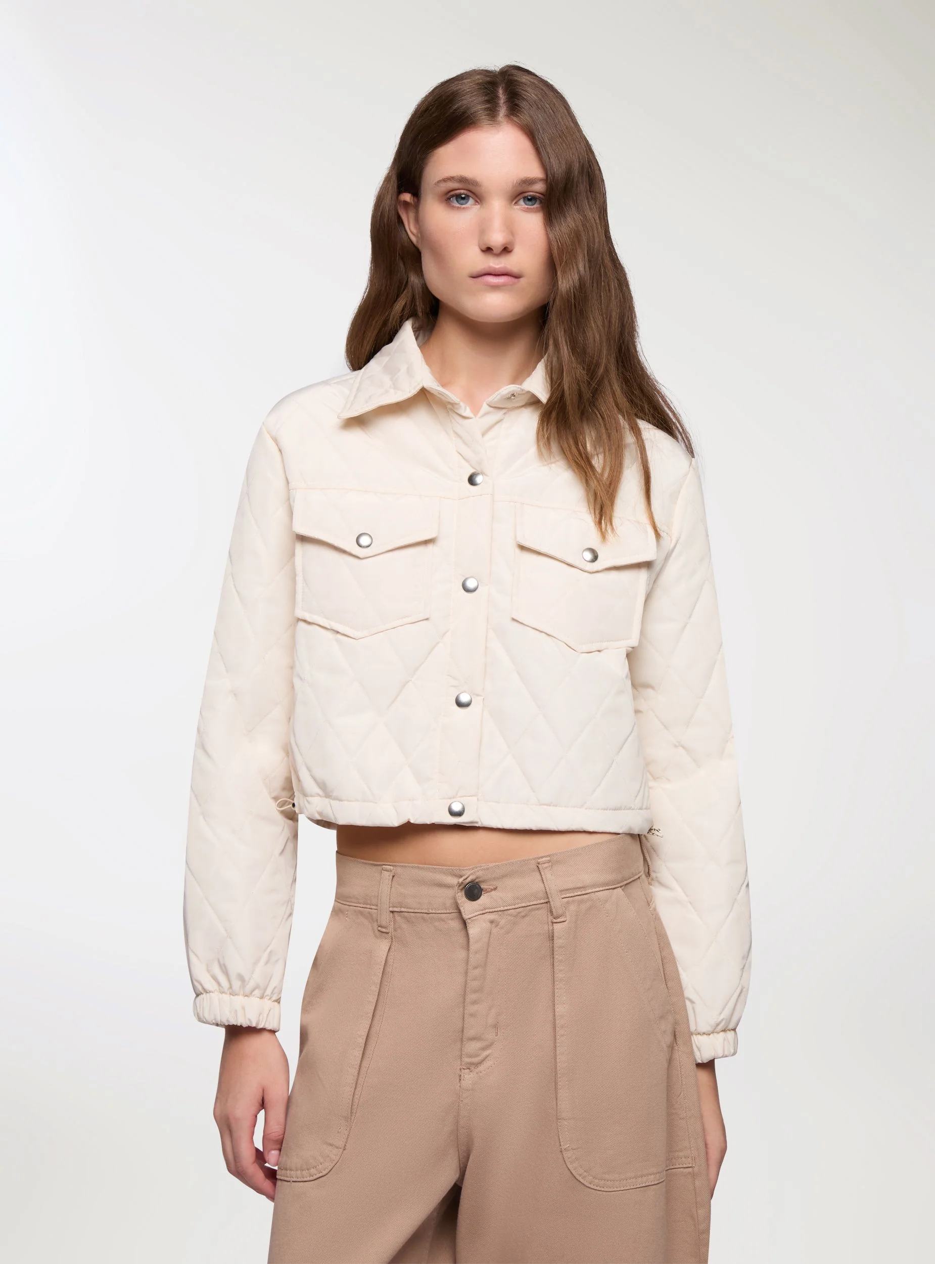 Giacca trapuntata crop con tasche a pattina - Image 3