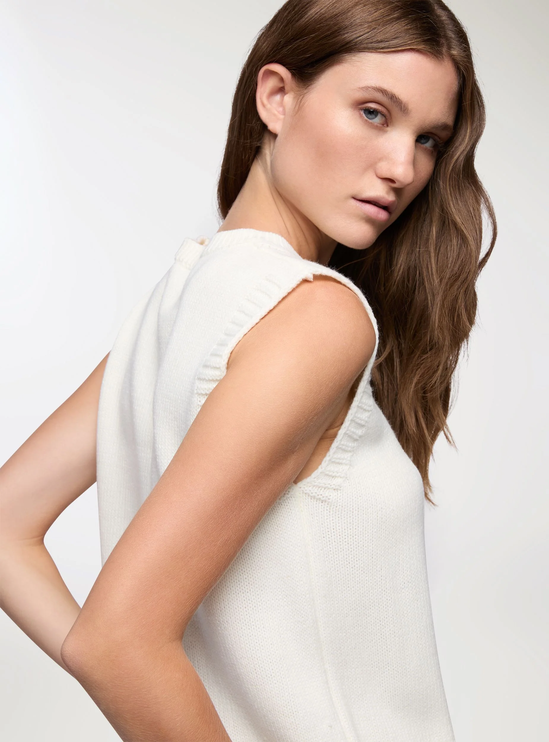Gilet in maglia a trecce - Image 3